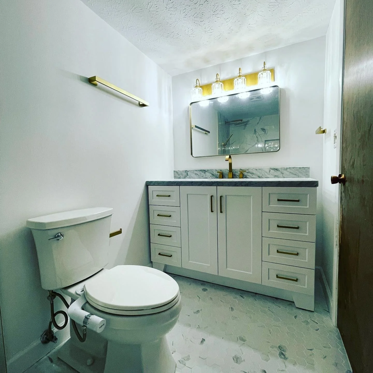 WhatsApp Image 2025-08-10 at 17.46.52.jpeg