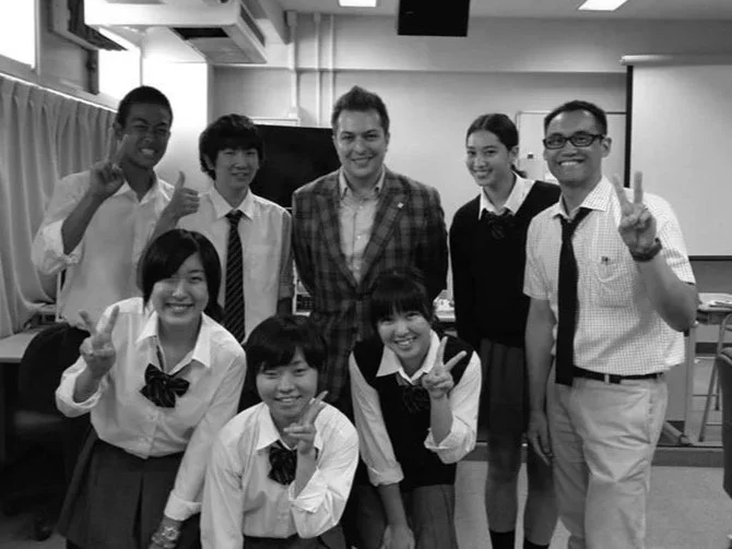 One of the best parts about being an American diplomat in Japan is the opportunity to visit Japanese schools and meet with students to discuss current events, policy issues, and cultural exchange opportunities. 