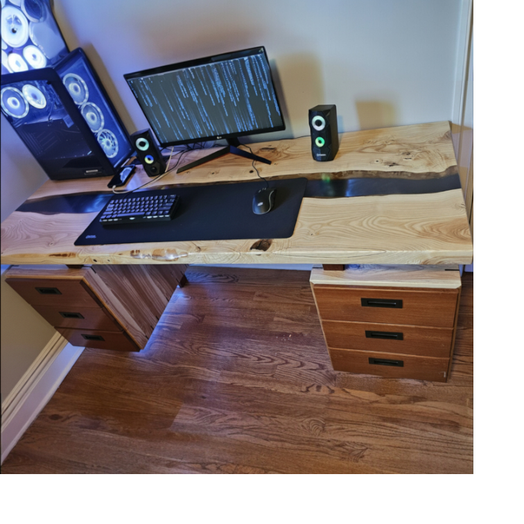 cf desk light 1 (6).png