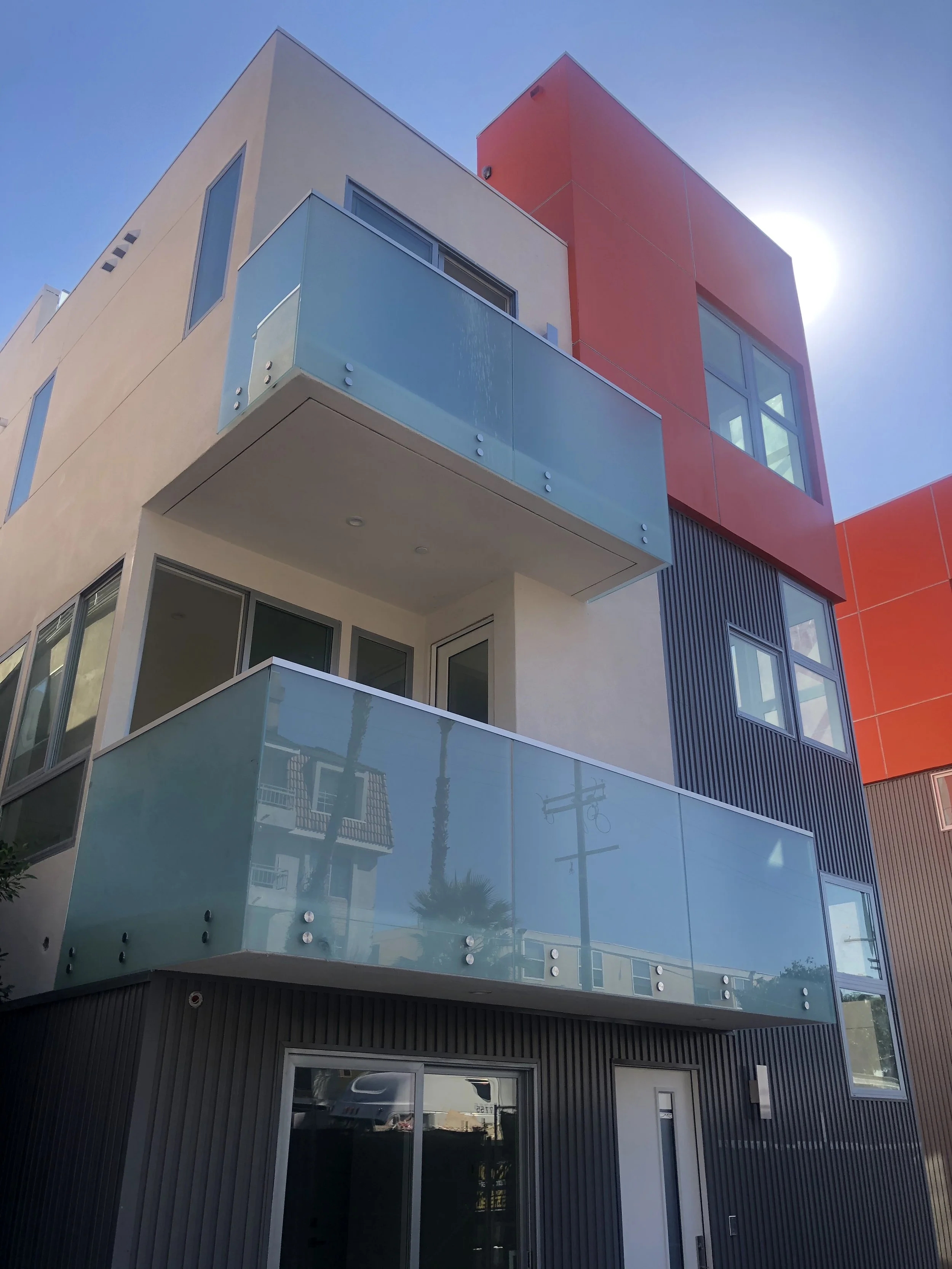 Bslconies with stand off post.jpeg