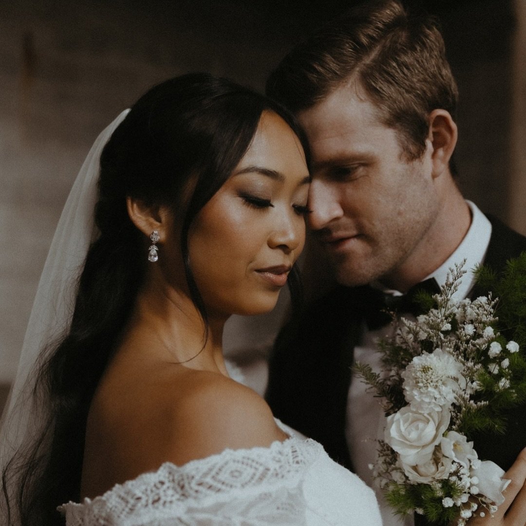 Ever dreamt of eloping in a castle? Well St. Augustine has its very own castle 🫶🏻

Castle Otttis with its beautiful stone walls and soft light, is the perfect setting for a love story that feels like something straight out of a fairytale. 

Thank y