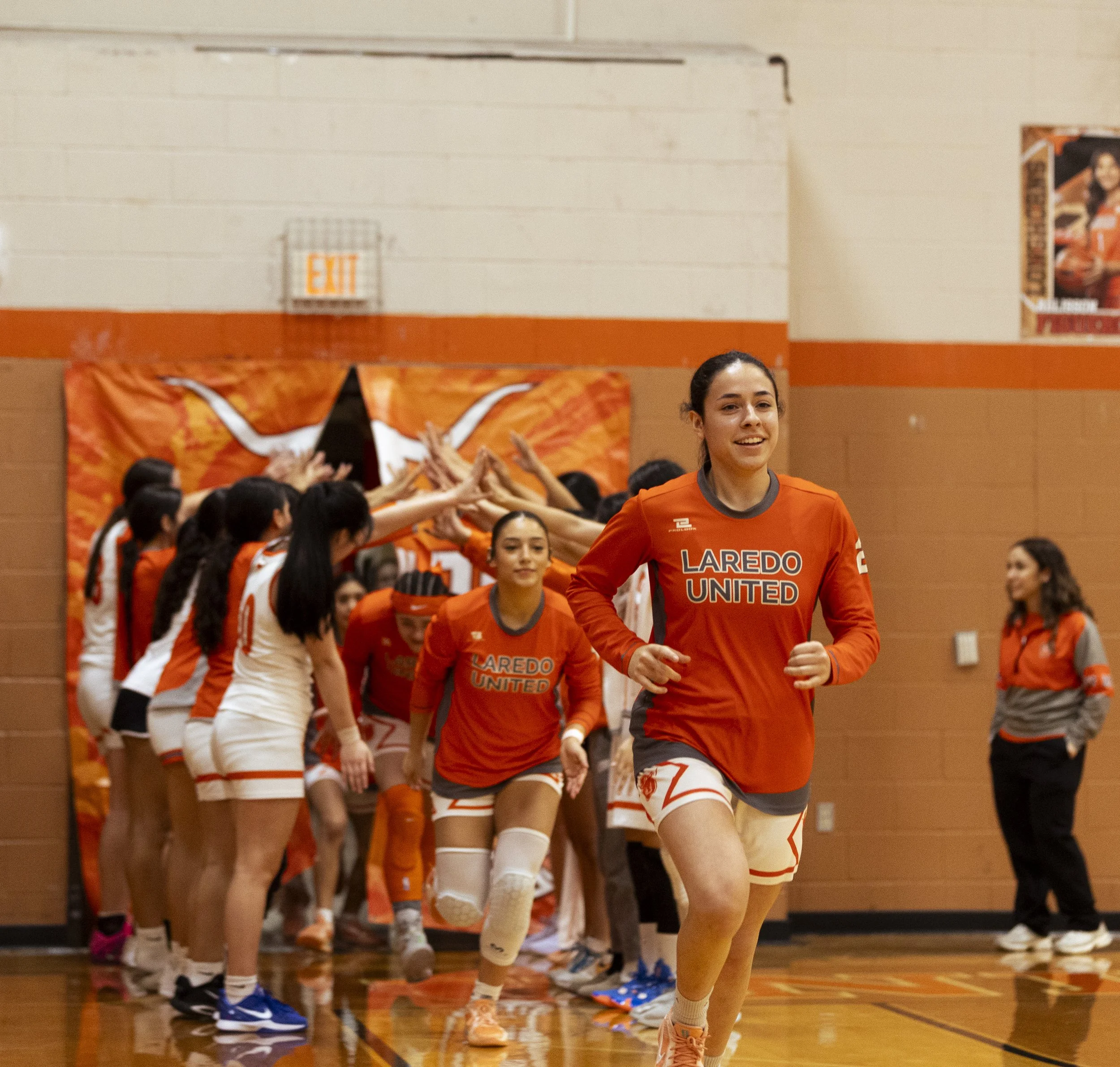 United Lady Longhorns vs Weslaco