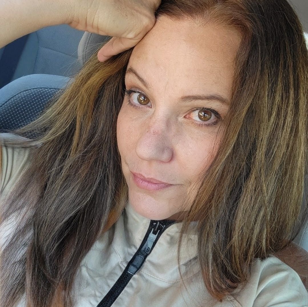 Alisa Valdes, author of Hollow Beasts