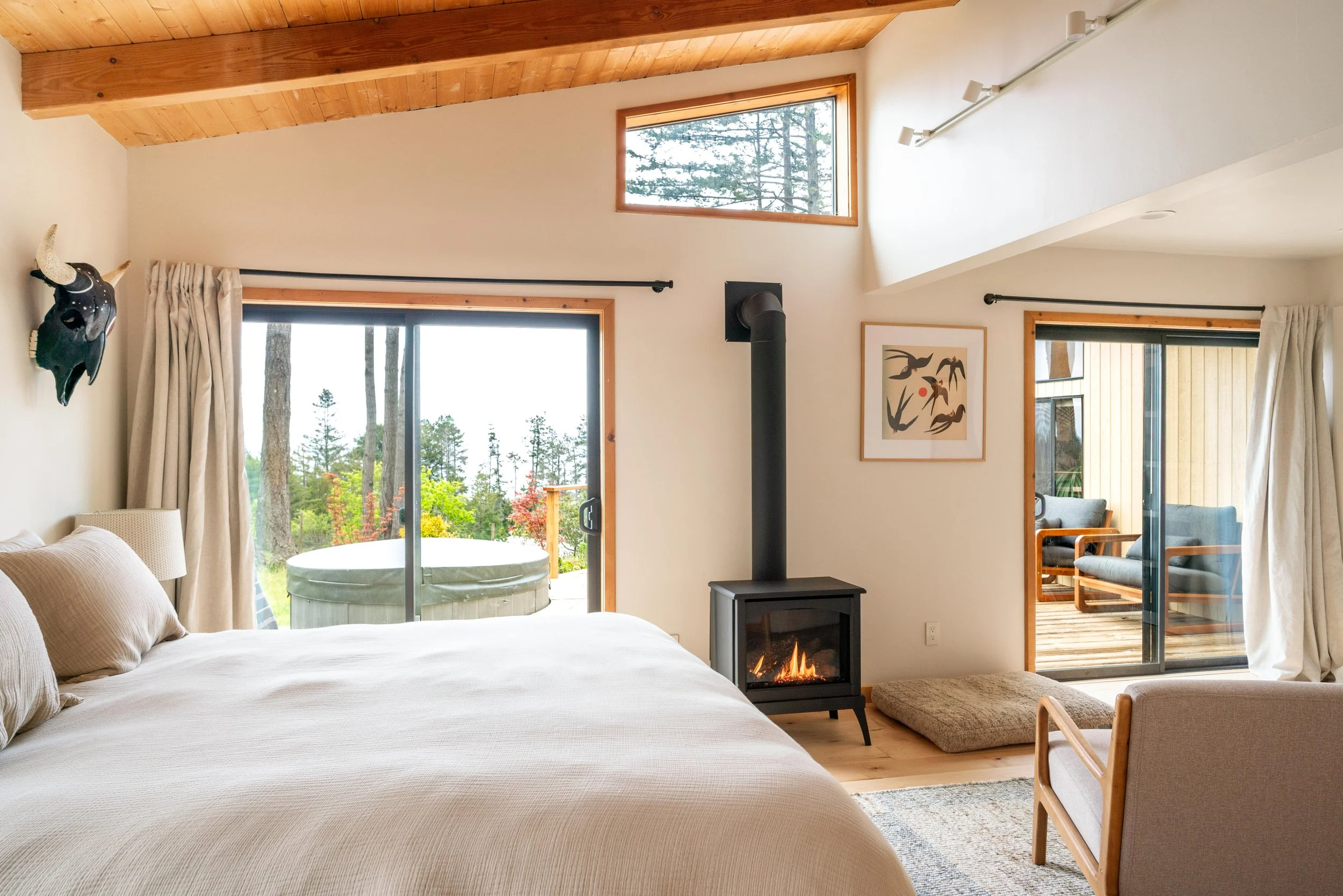 37940_pacific_view_drive_4_19_26_nik_z_photo-38.jpg