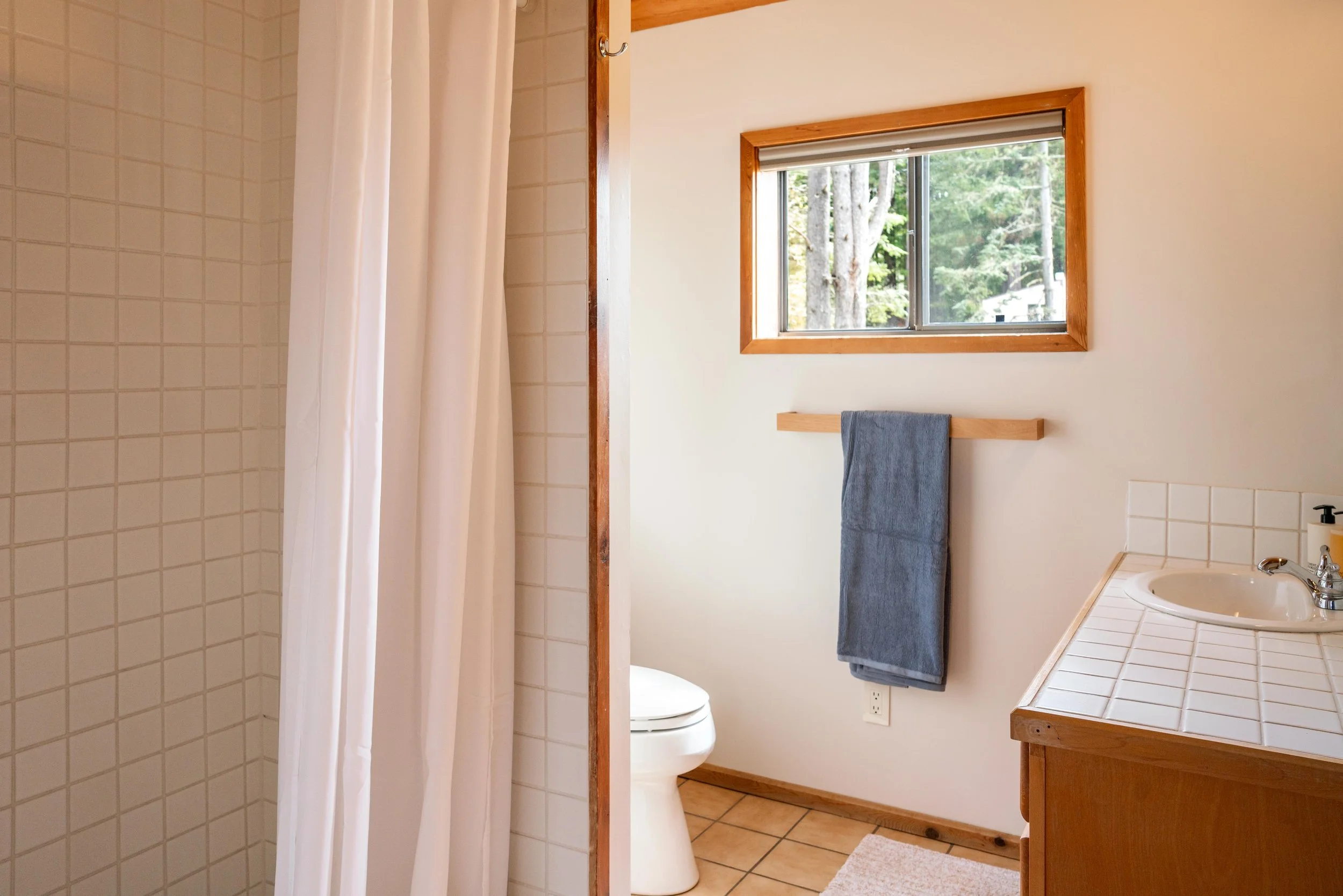 37940_pacific_view_drive_4_19_26_nik_z_photo-63.jpg