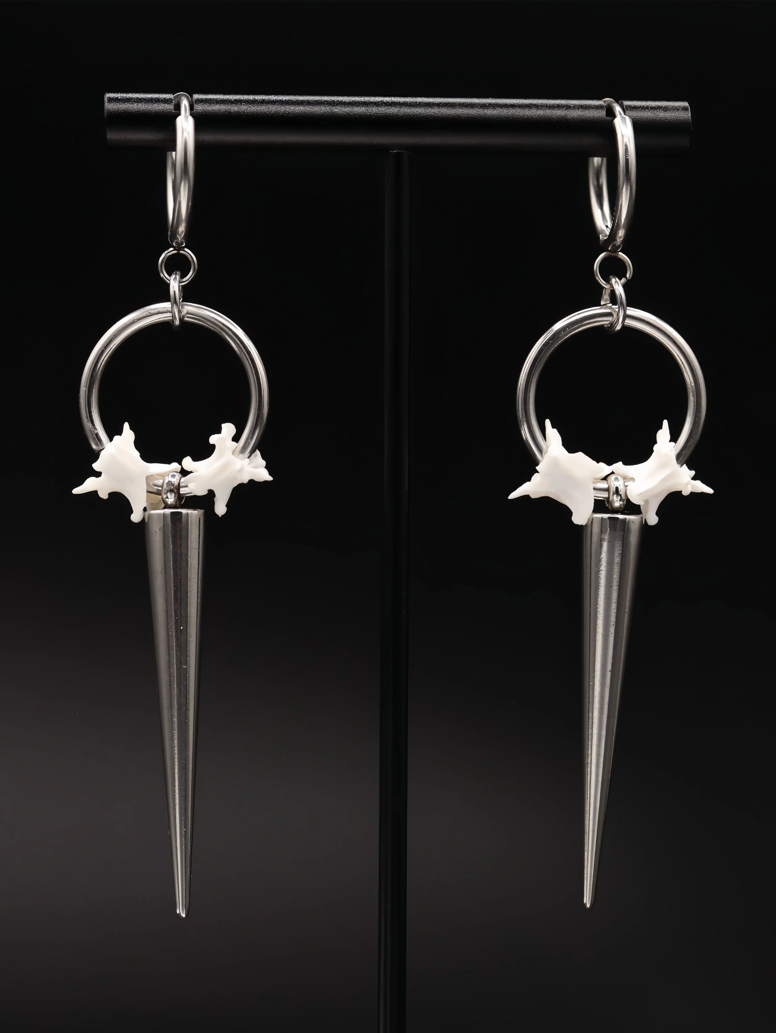 Vertebreaker Earrings