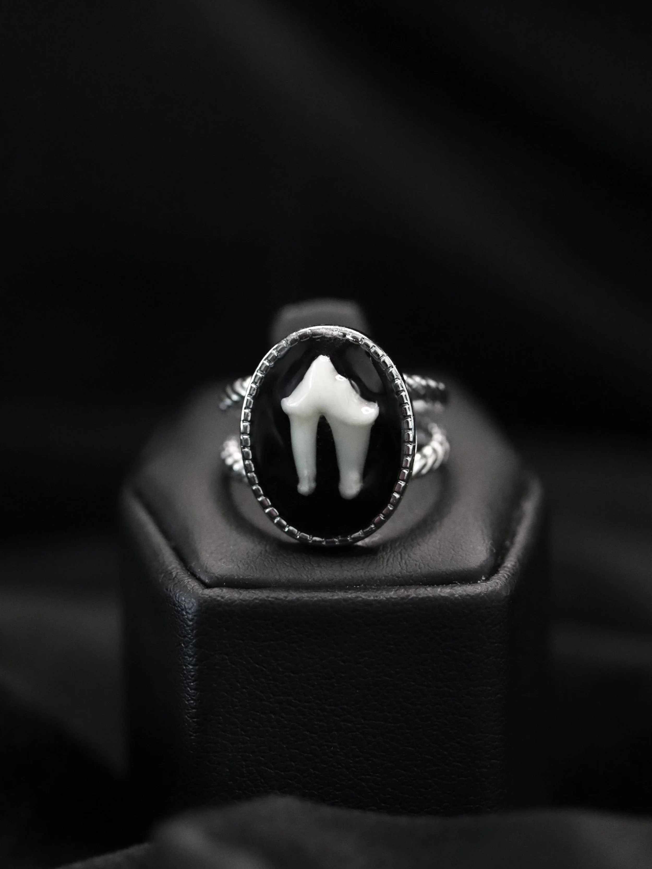 Writhe Ring | Silver or Gold