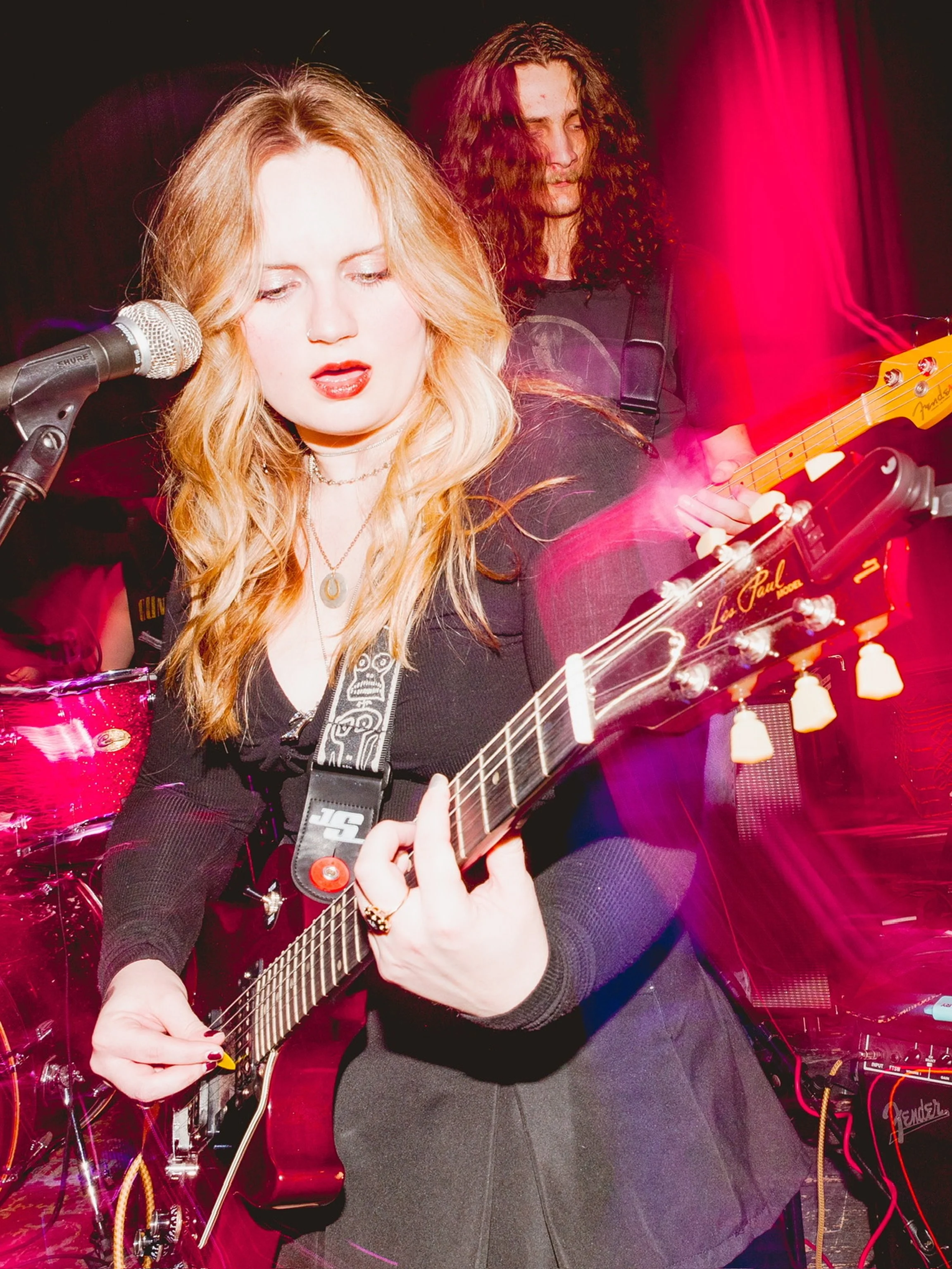 Happiest of birthdays to our wonderful @zoeynnicole <333