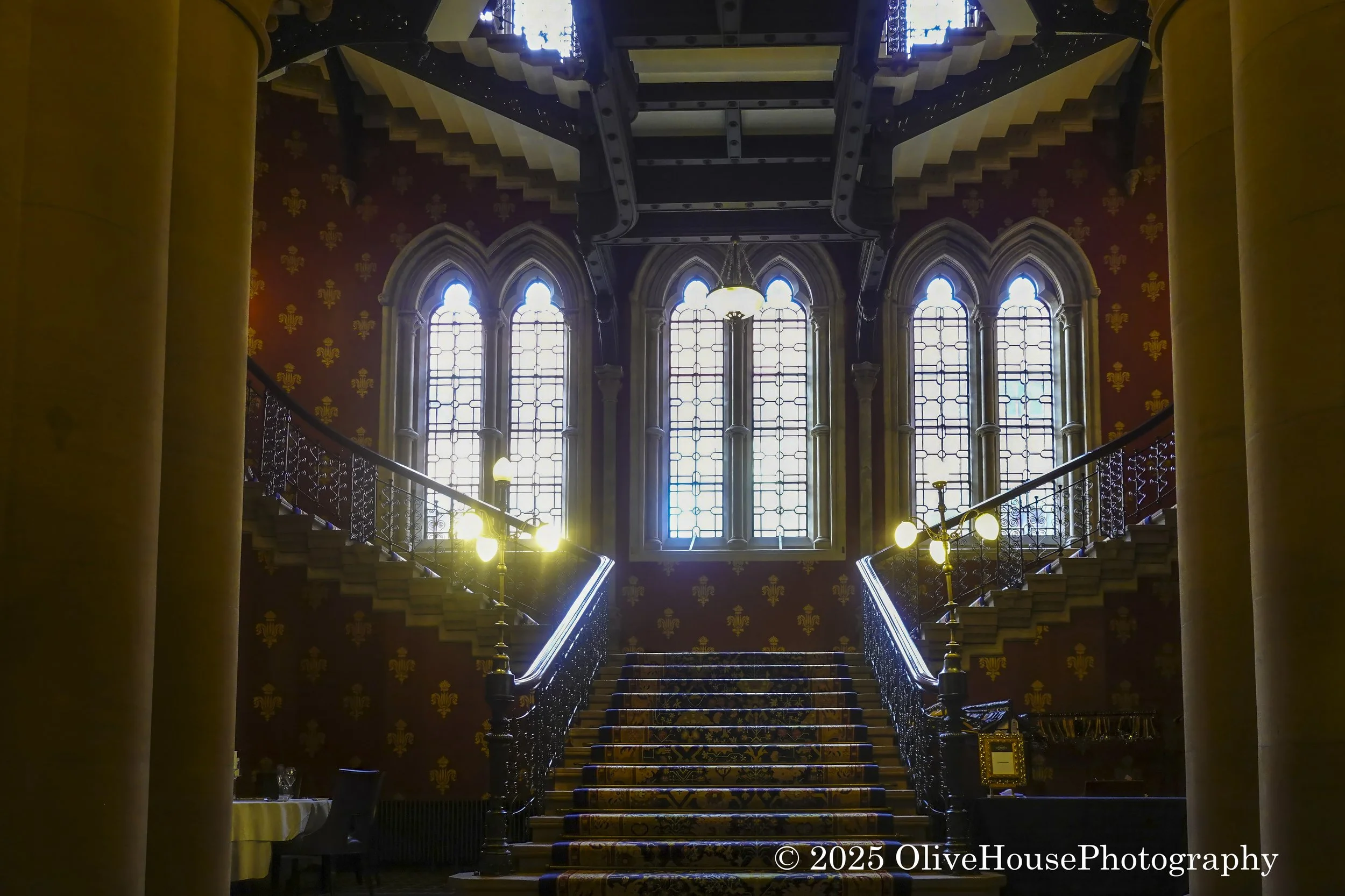 The famous St. Pancreas Hotel staircase’s 83 marble steps. Built in 1873, it features intricate ironwork, marble columns, ornate plasterwork, and the original stained-glass windows. The staircase has been used in Harry Potter and James Bond films.