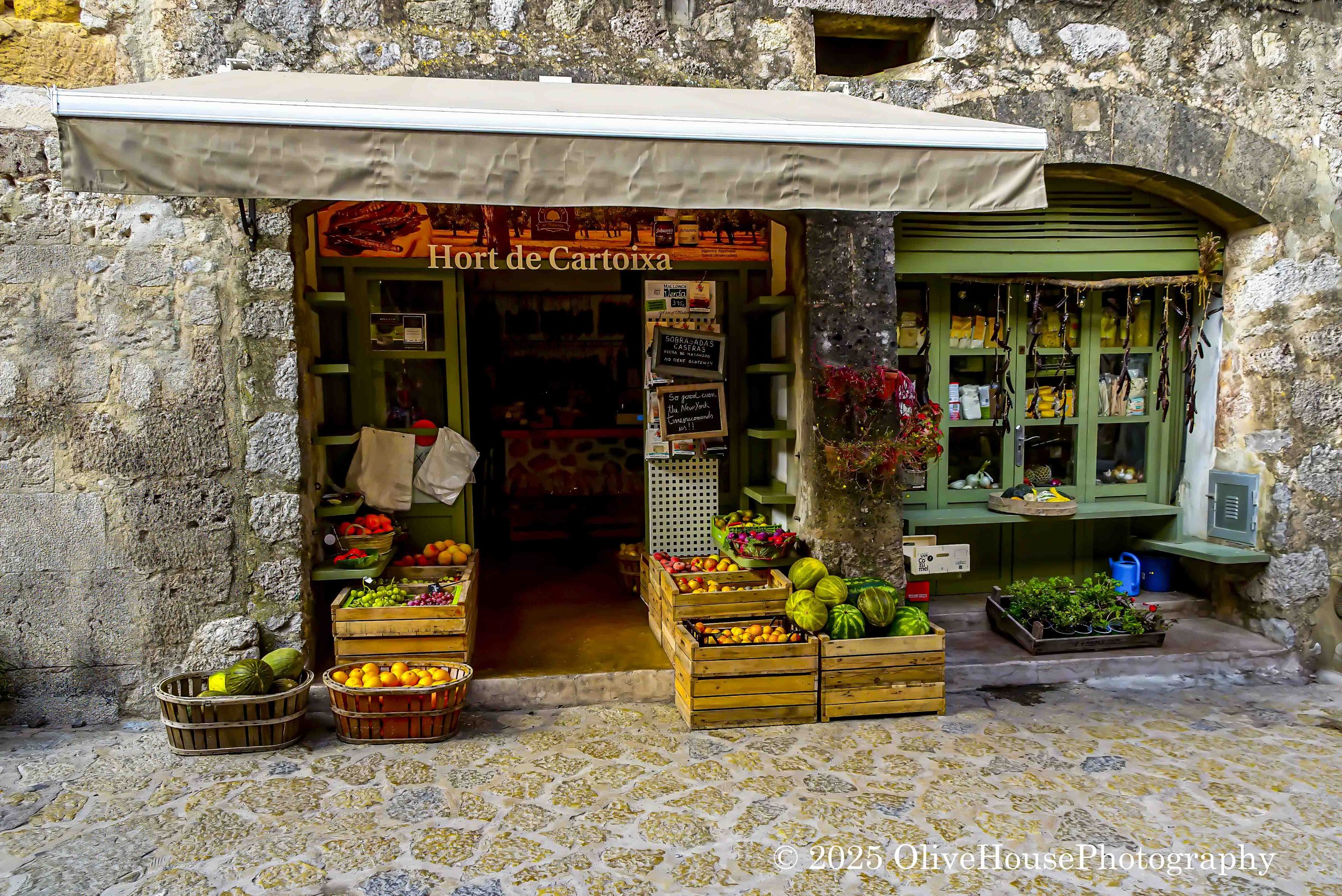 Photo of an organic food store located in the village of Valldemossa, Mallorca, Spain.