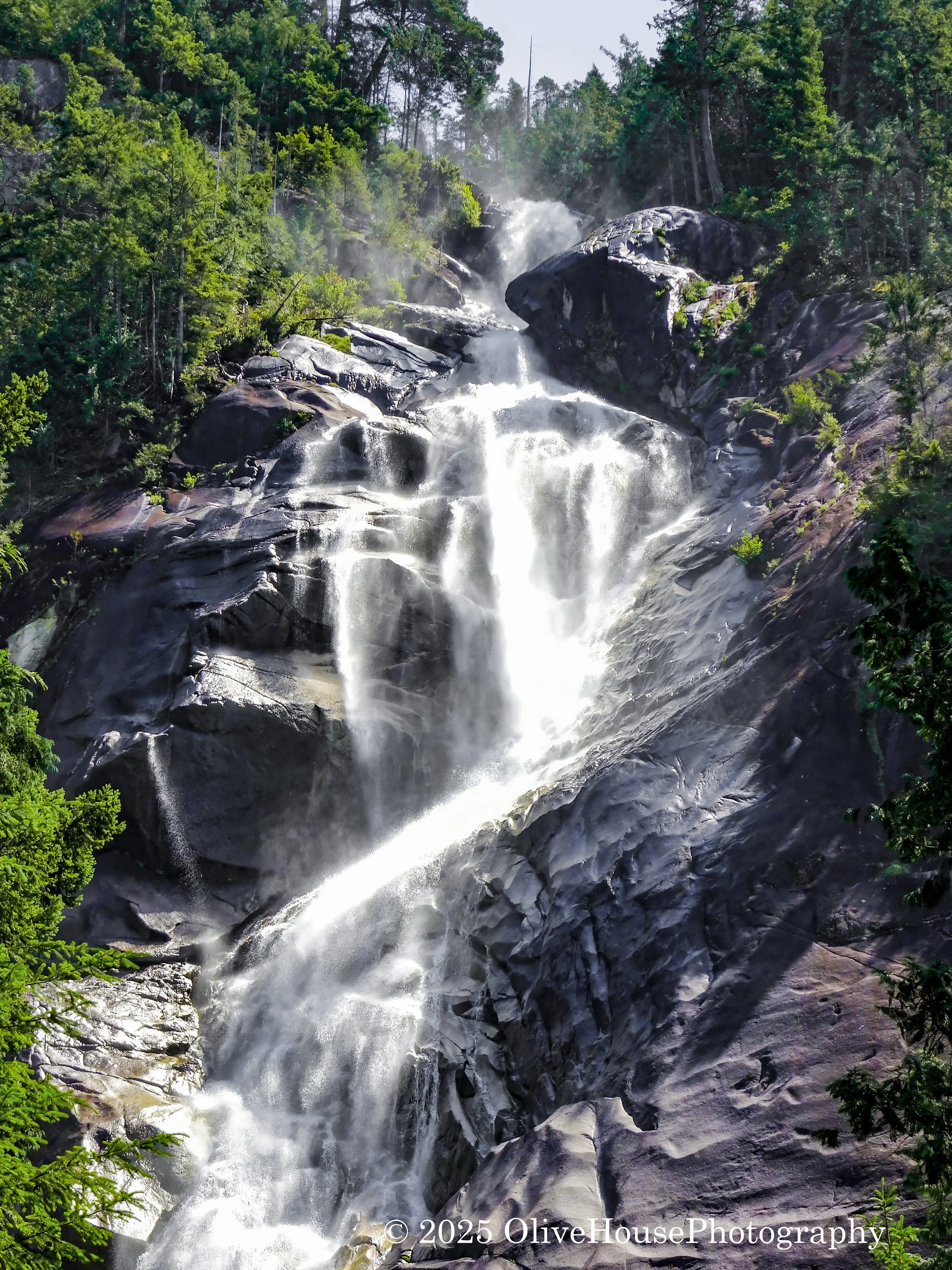 Waterfall012.jpg
