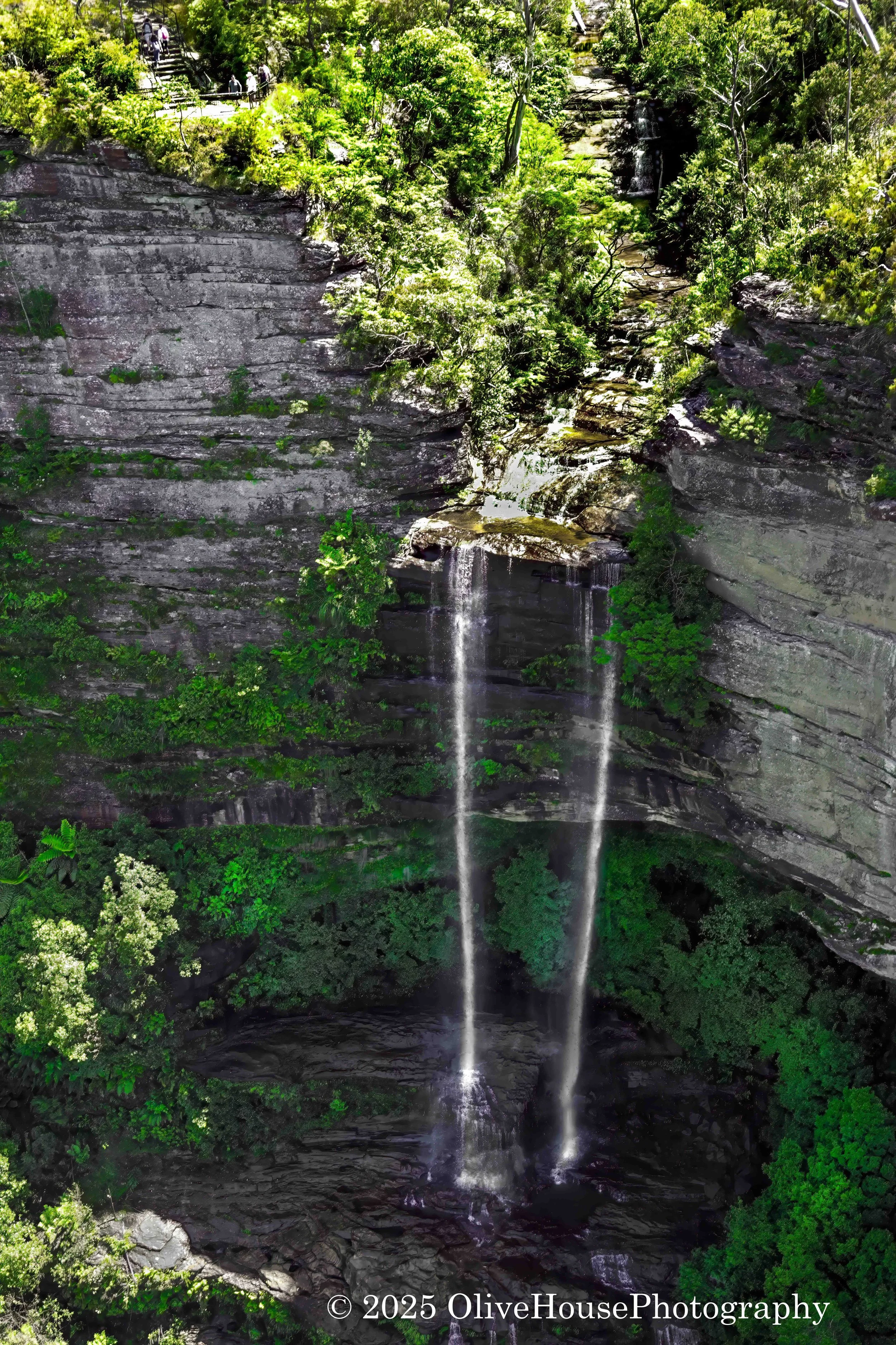 Waterfall009.jpg