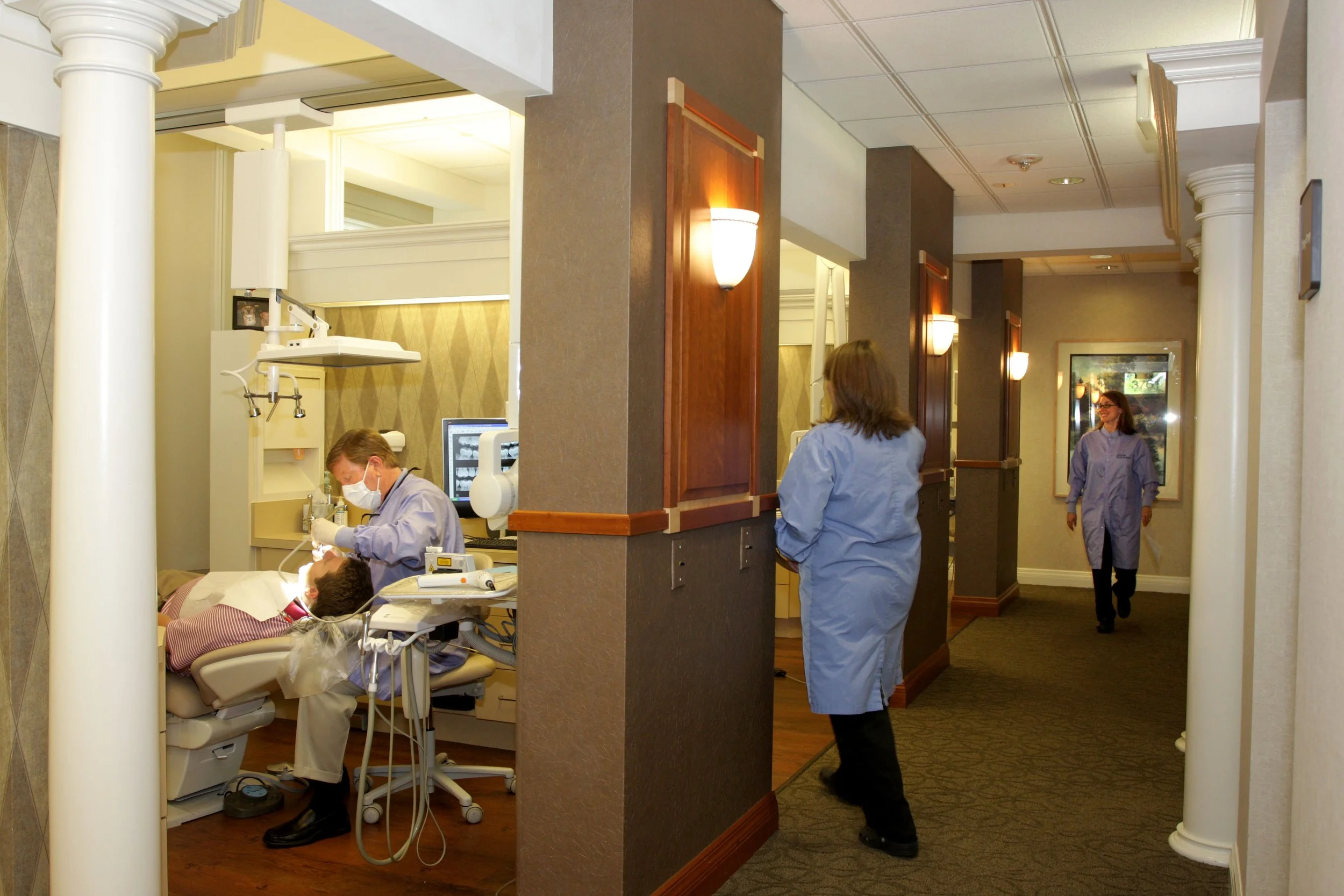 Operatory Hallway 4665.jpg