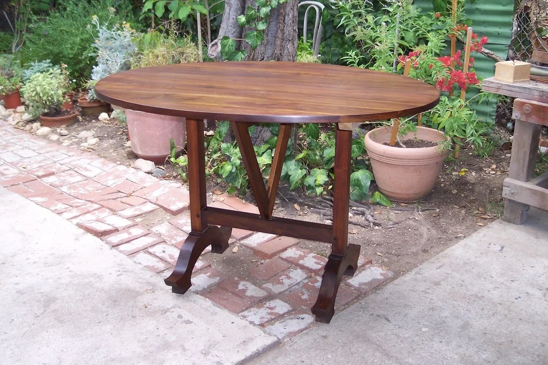 Ramiro Guarderas_Furniture Design_13.jpg