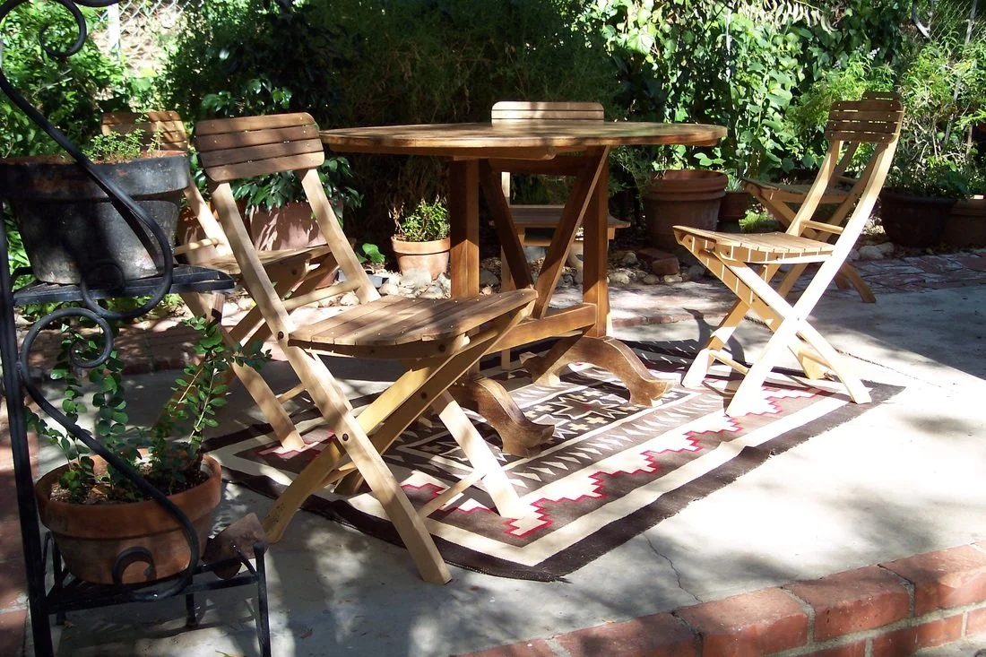Ramiro Guarderas_Furniture Design_15.jpg