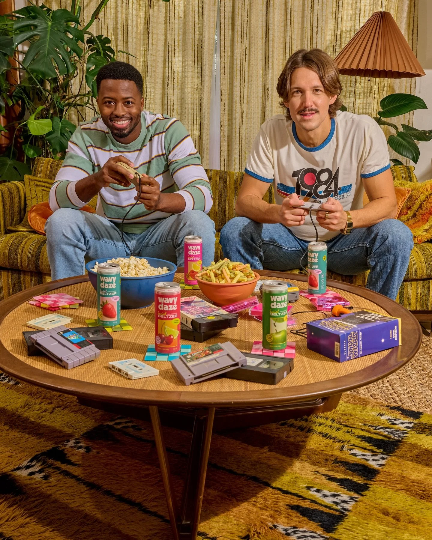 When @drinkwavydaze reached out wanting a lifestyle shoot and let this crew and models run absolutely feral creatively&hellip;things happened.😍 We had a BLAST on set. Great clients + great crew + great models + loose shotlist = unhinged dream of a s