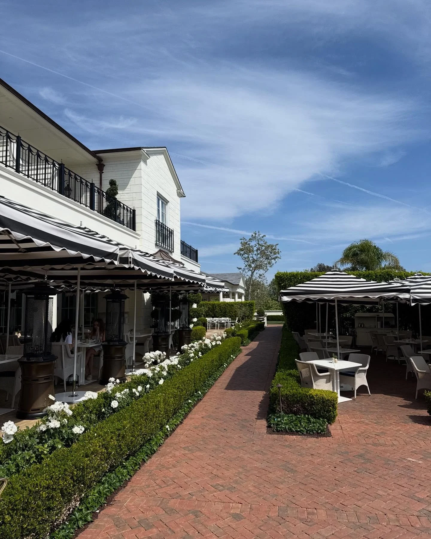 Hotel Spotlight - The Rosewood Miramar Beach

Located in Montecito, California, this coastal resort is the epitome of an elevated beach stay. I had the privilege to meet the team responsible for bringing the quintessential Rosewood charm to the centr