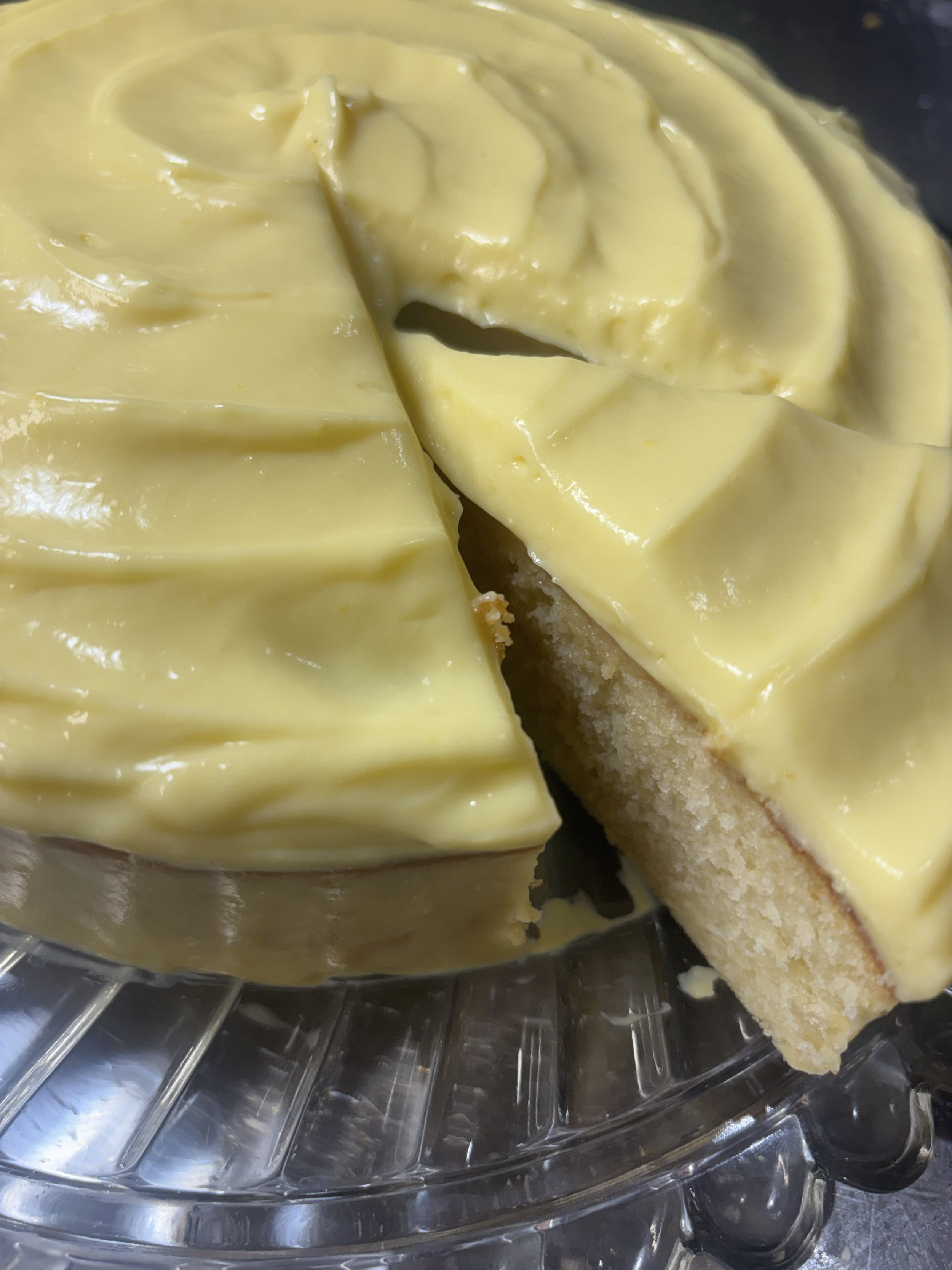 Lemon and Almond Streamliner Cake—A Glimmer of Nostalgia