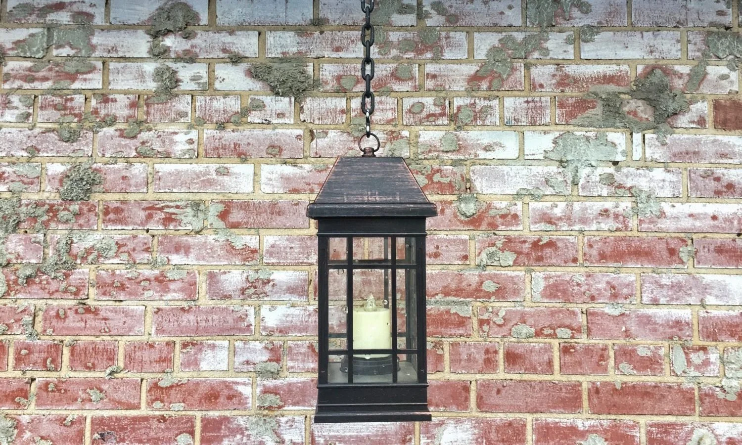 City of Macaroons and Broken Dreams