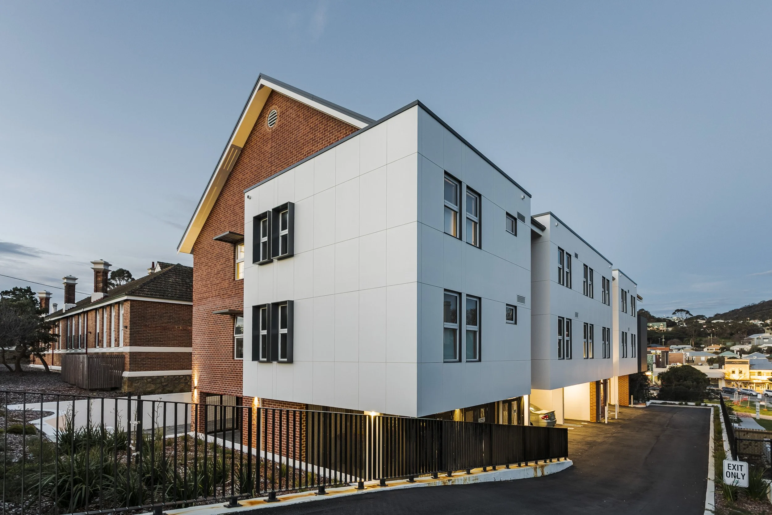 Student Housing Night Hi-Res-19.jpg