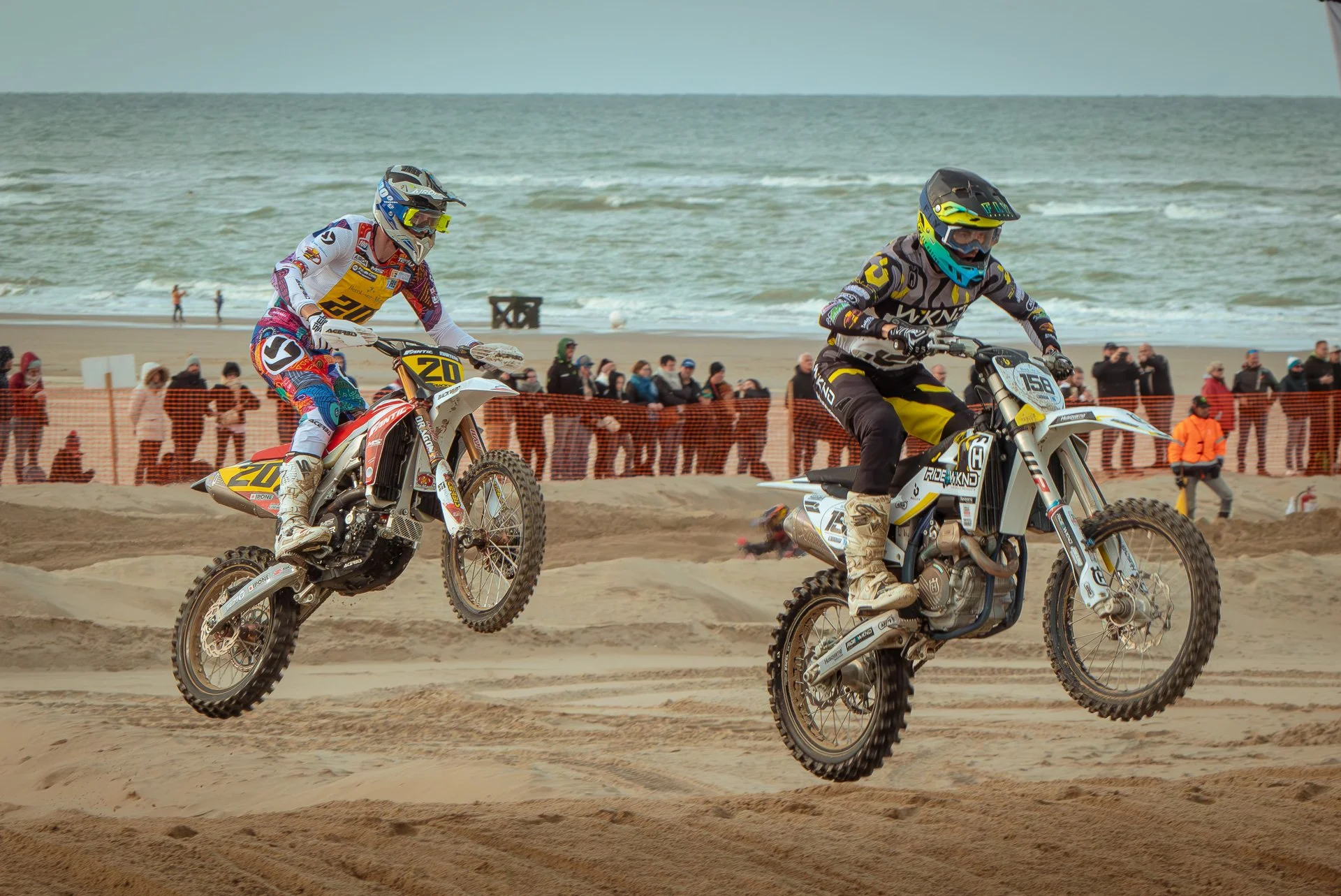 AdrienTellier_BeachCross24P1060618-Avec accentuation-Bruit.jpg
