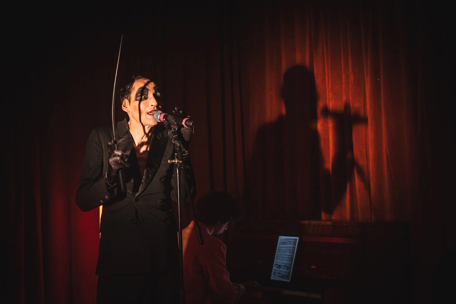 AdrienTellier_CabaretLumières_DSC0157.jpg