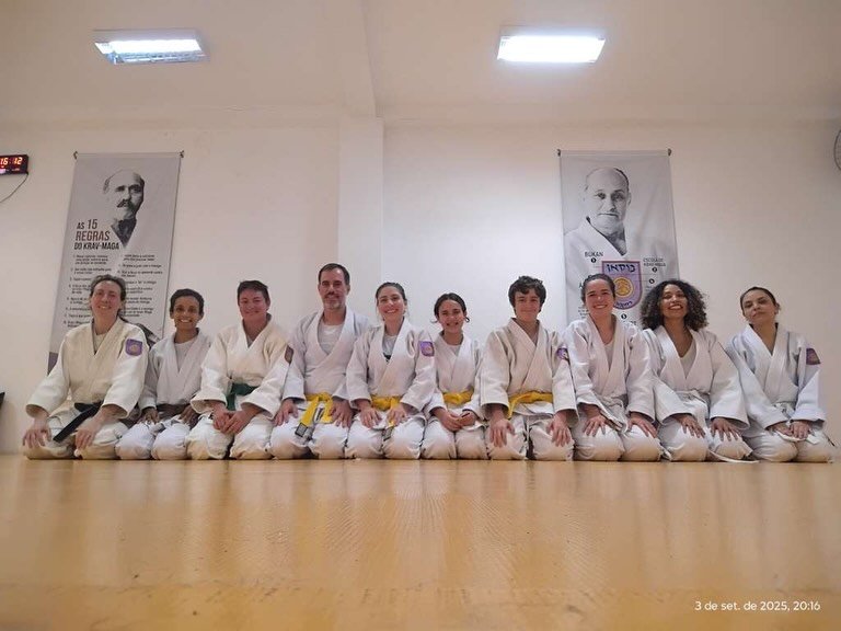 Post training pictures from Bukan Catete in Rio de Janeiro Brazil. There&rsquo;s a time to be serious and hard working and there&rsquo;s a time to decompress and have fun. Come join an introductory seminar at Bukan Alaska and be part of an internatio