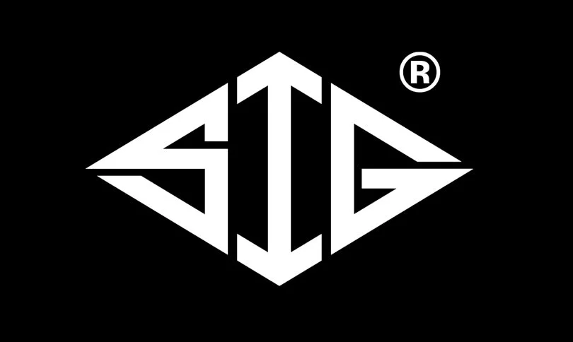 Clothing Ad | Co-director • Writer • Editor