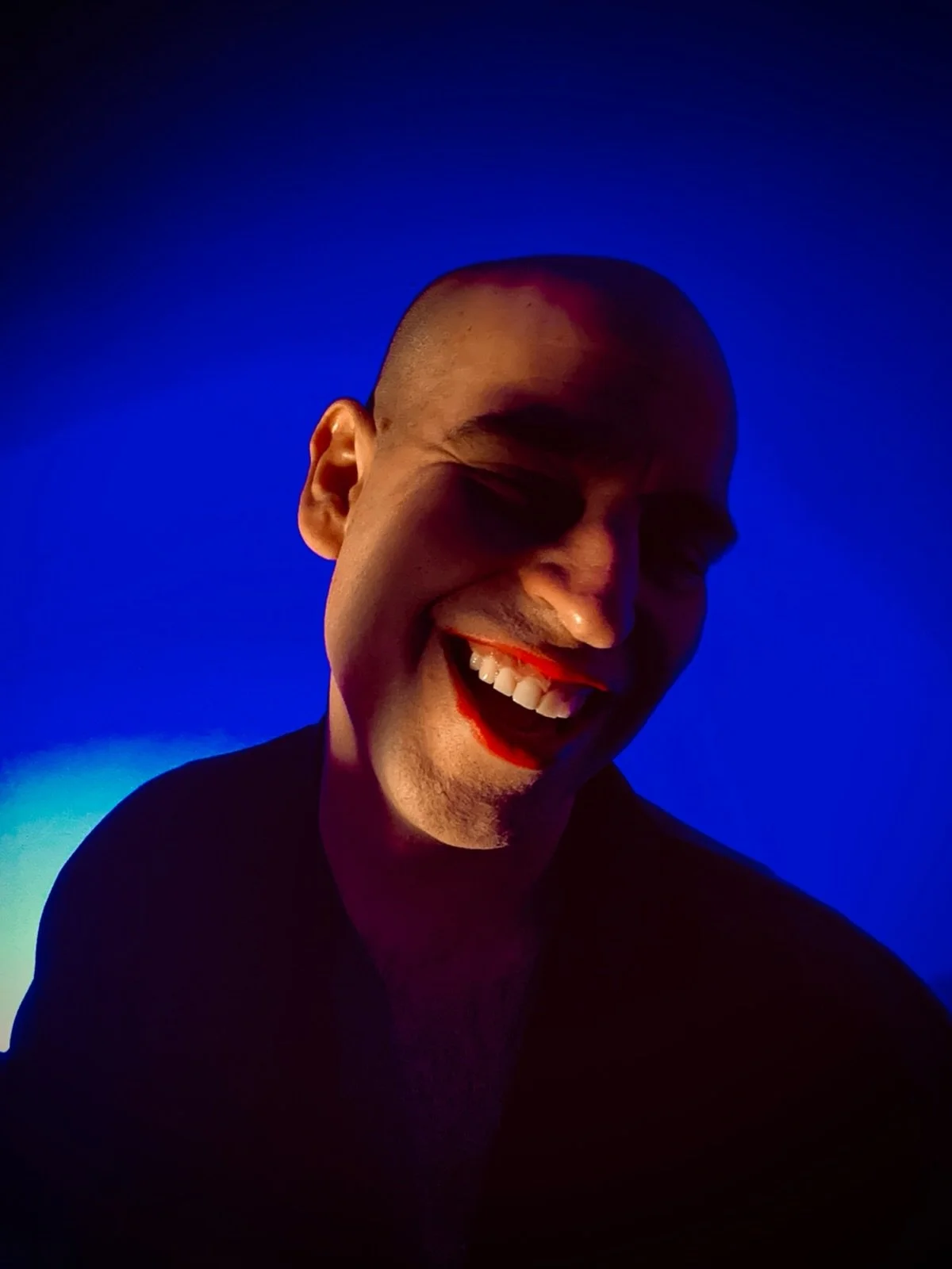 &lsquo;The real question is: how long until I dare to be seen?&rsquo;

💄 LIPSTICK is SOLD OUT for today.
🔥 Only 2 tickets left for Sunday, 2 PM

✨ Based on a story by Linda Morales Caballero
🎭 Adaptation by Linda Morales Caballero &amp; Edu D&iacu