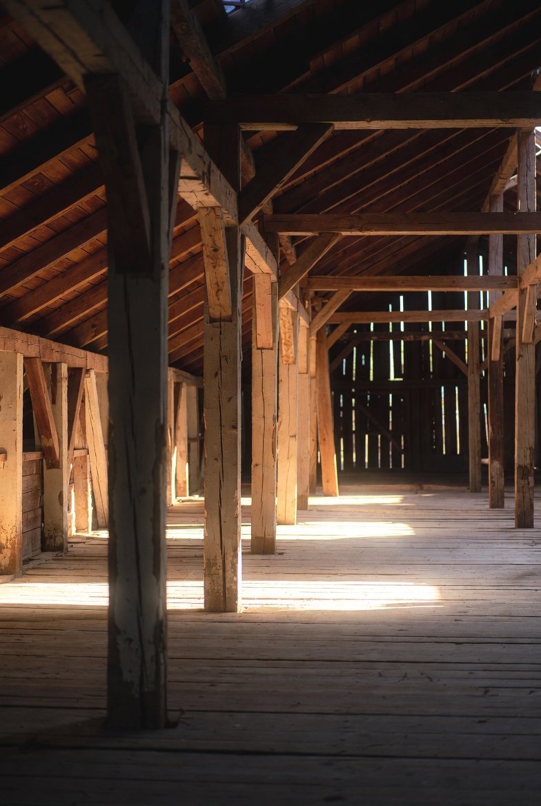 barn.jpg