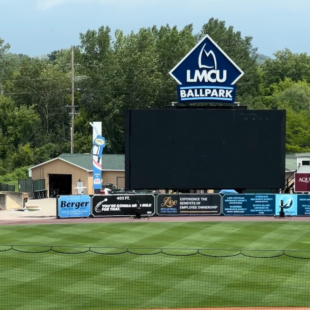 Outdoor movies, LMCU Ballpark