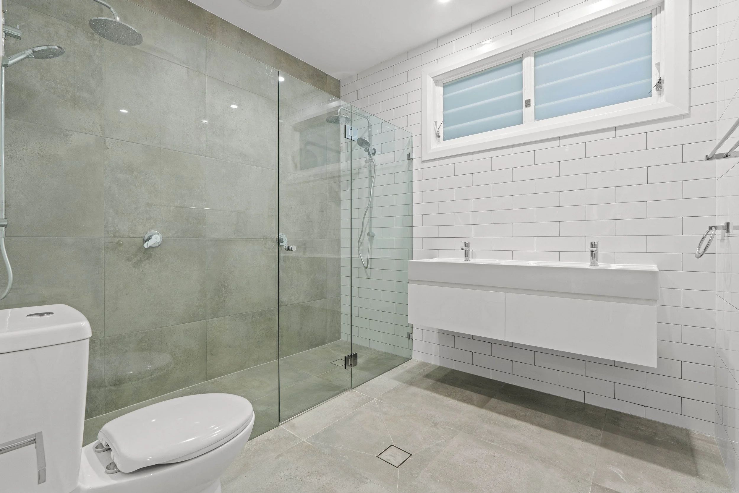 building bathrooms1.jpg