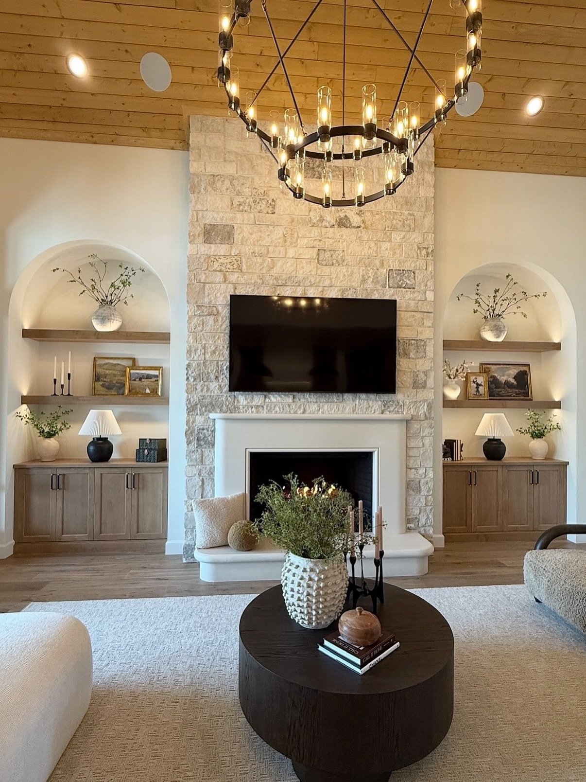 The temperatures are starting to drop here in Utah and we definitely felt it the past weekend. Lily asked if we could ride bikes to the lot like we usually do, but I will be honest, I lasted about two seconds in the cold and we drove instead. 

When 