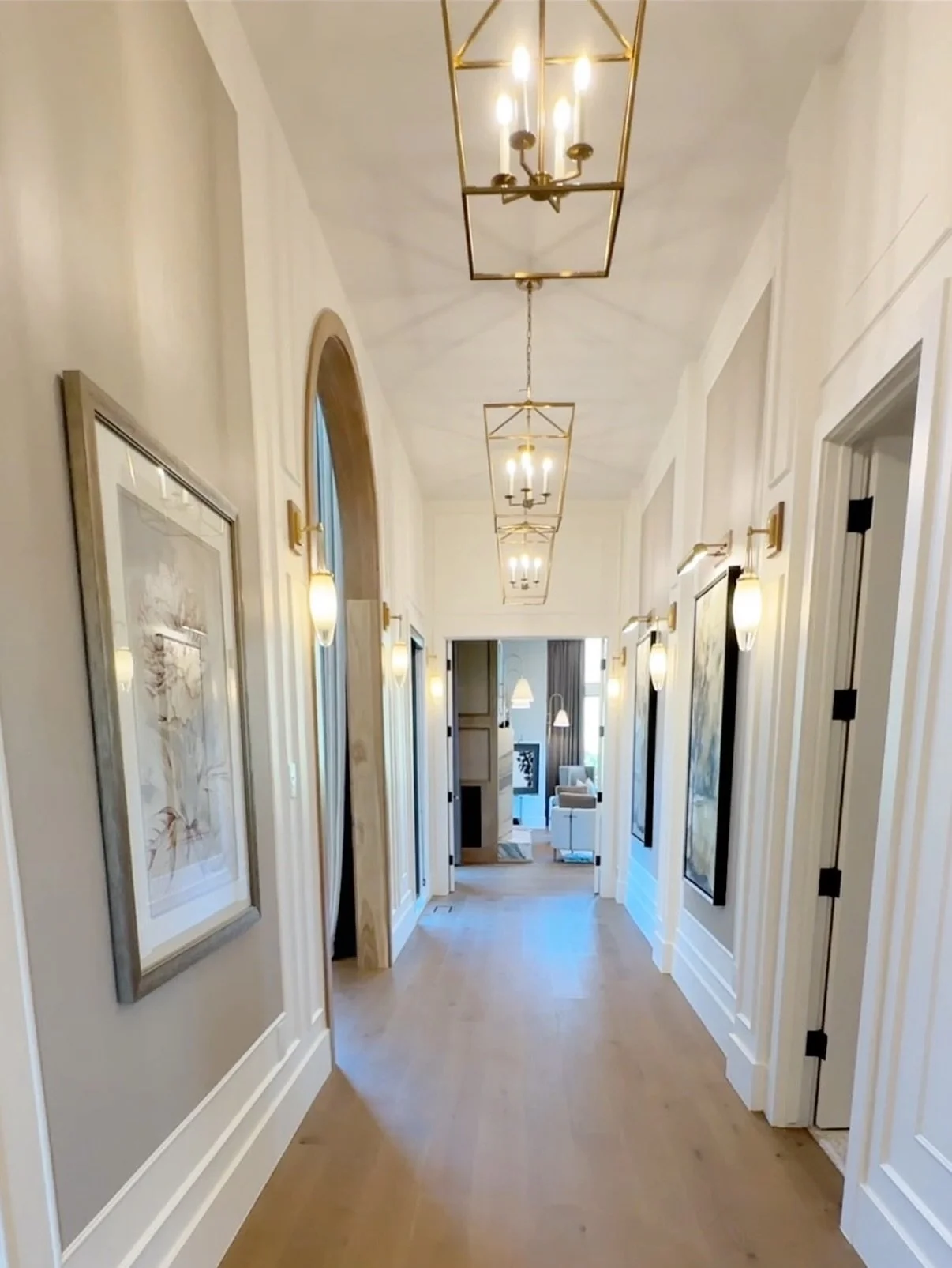 Want to see more of this home? Comment TOUR and I&rsquo;ll send you the full walk through.

Every corner of this home was full of design inspo. The indoor pickleball court was such a fun touch and of course I love the home gym too, both things we&rsq