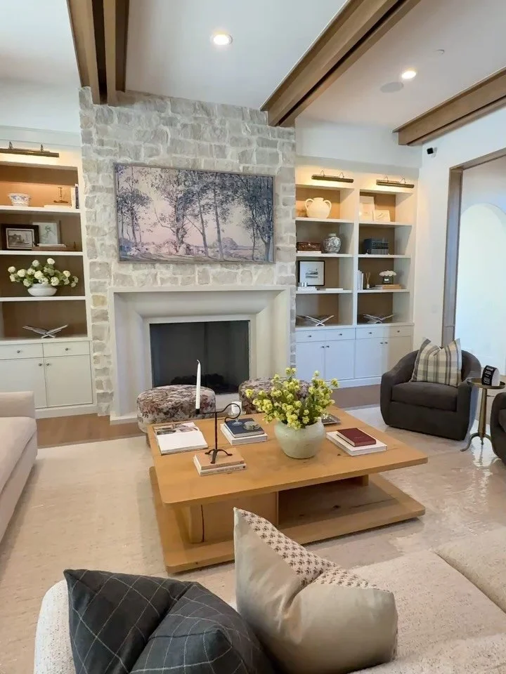 A couple of weeks ago, I attended an event hosted by @jewkeshomedesign that went behind the scenes of three Utah Valley Parade of Homes. It was so fun hearing the stories and design inspiration behind each home.

I remember them mentioning a few stan
