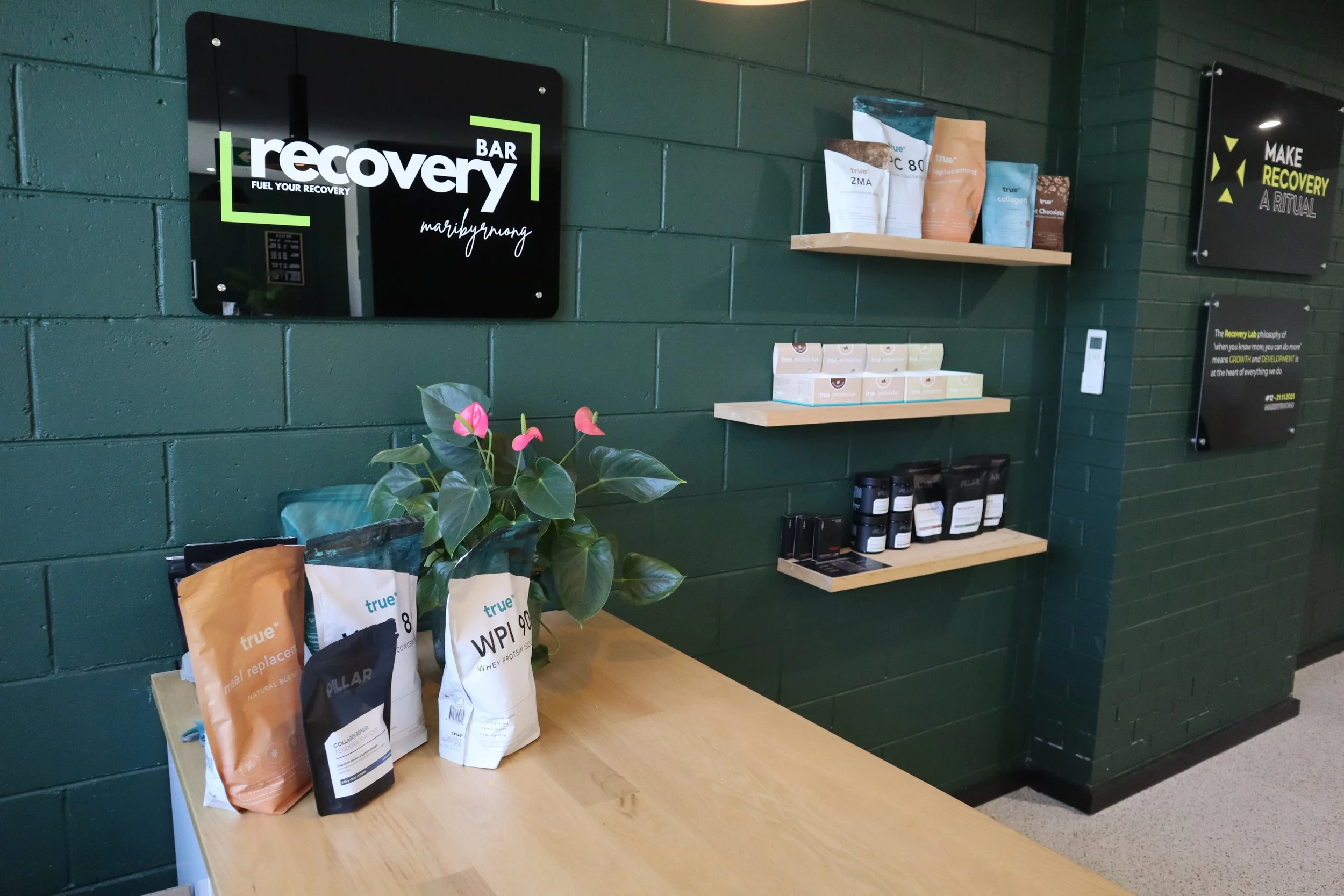 Recovery bar space with supplements and refreshments at Recovery Lab Maribyrnong