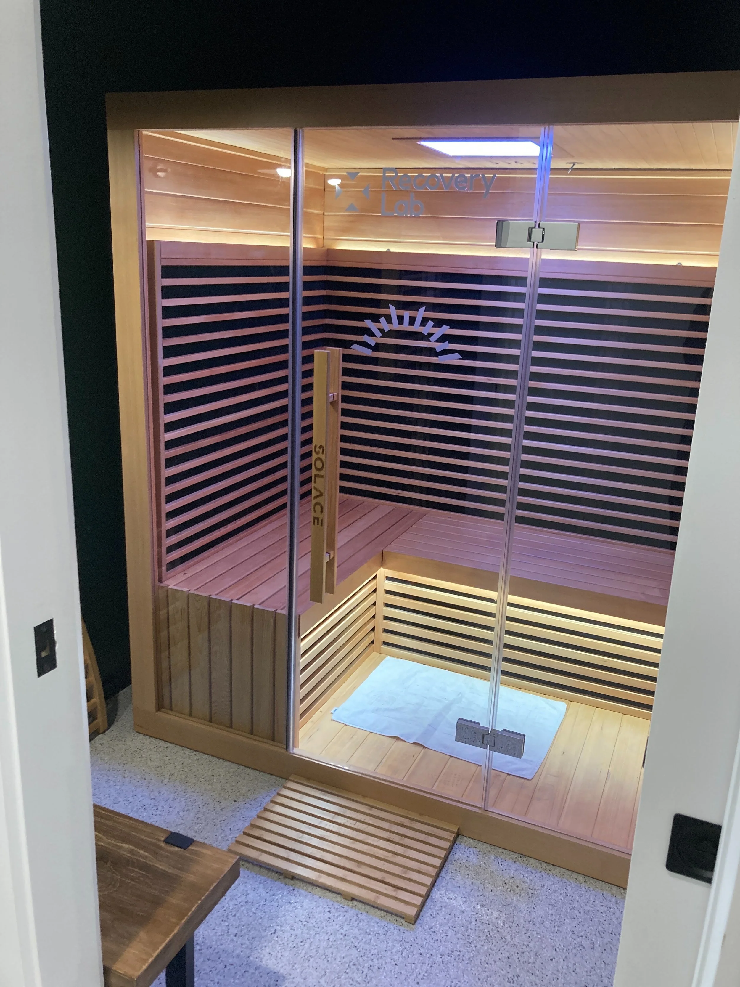 infrared-sauna-recoverylab-maribyrnong.jpg