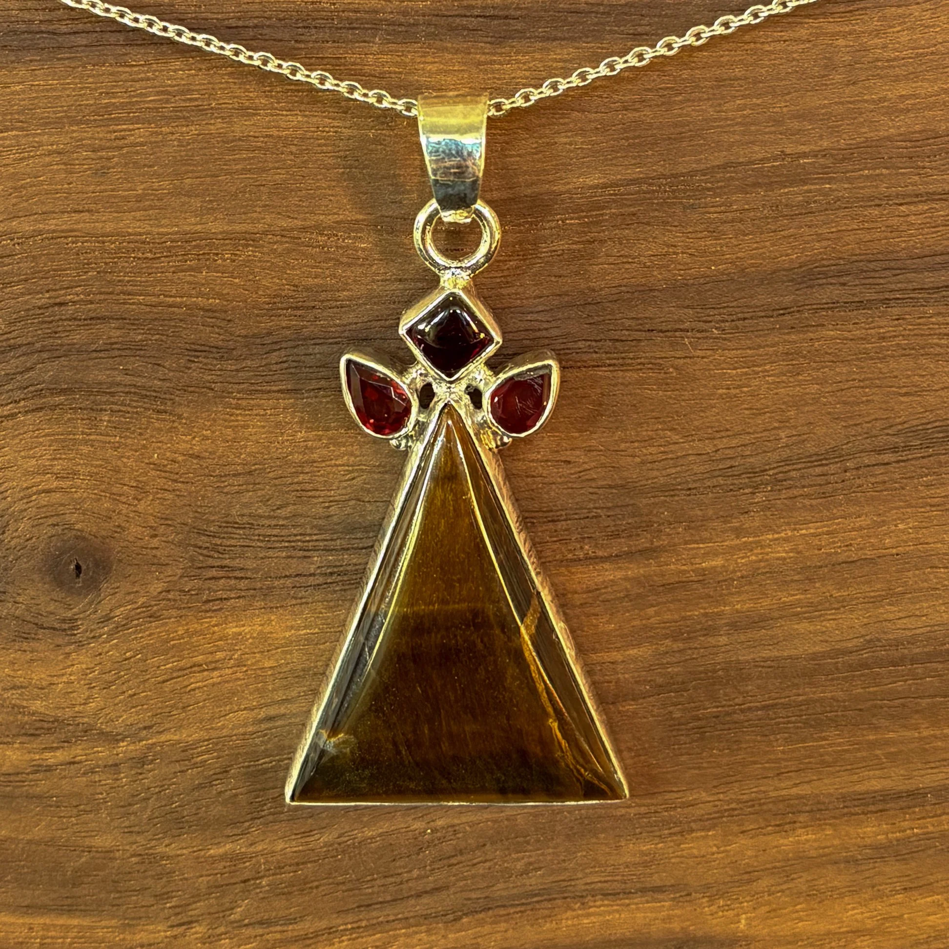 Tiger eye & Garnet Pendant