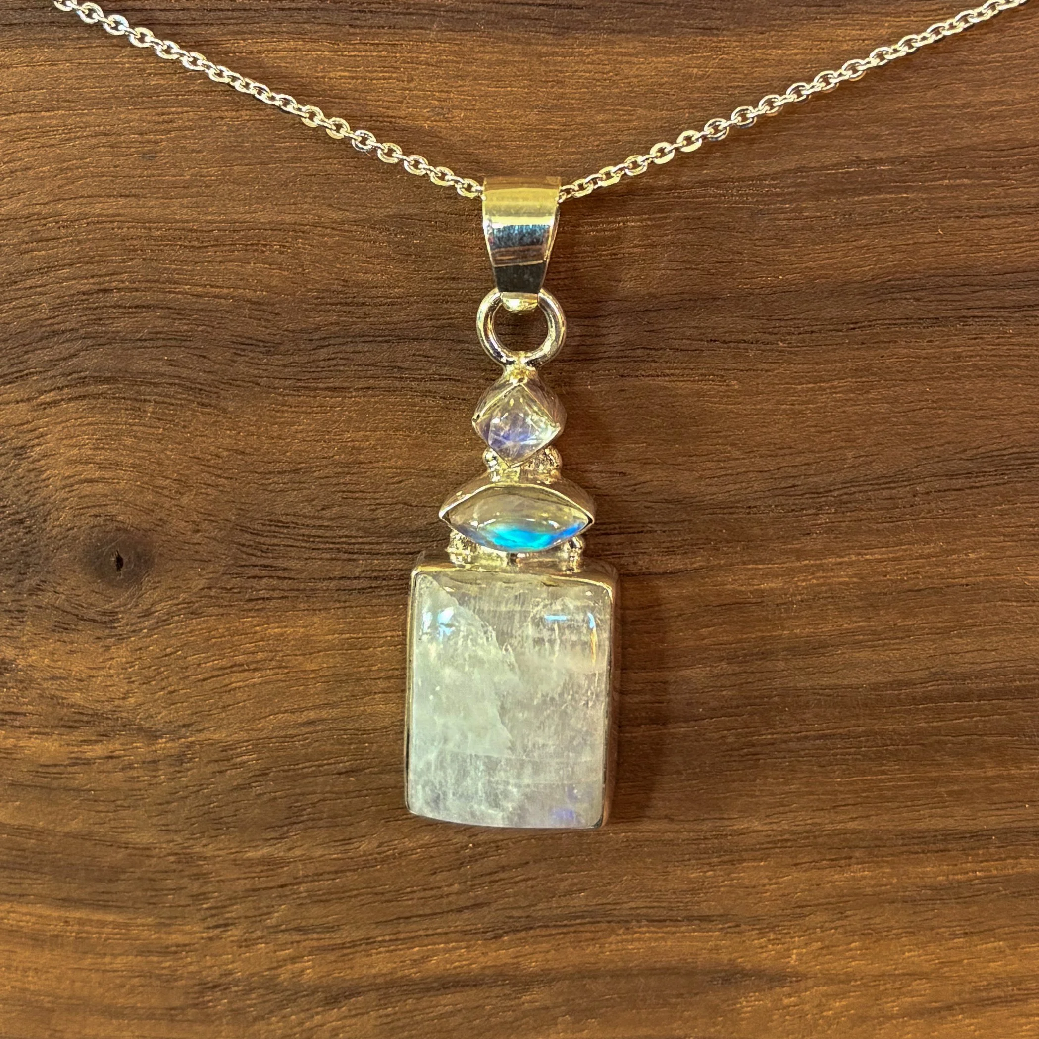 Rainbow Moonstone Pendant