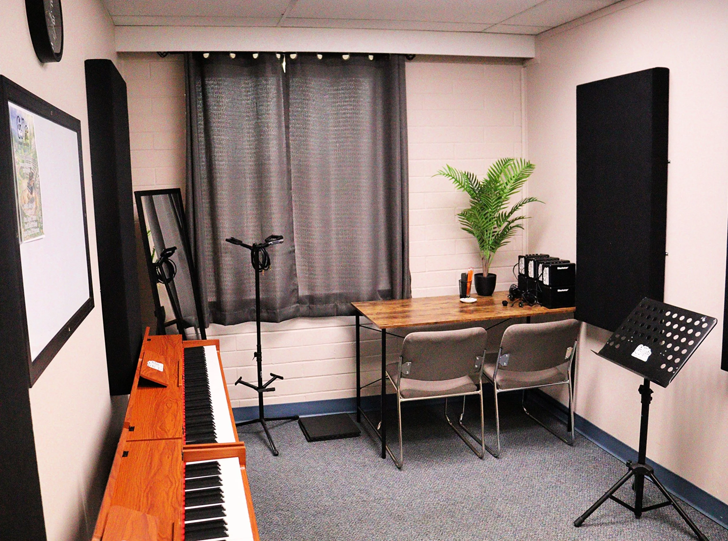 Con Moto Lesson Room 2 (3).JPG