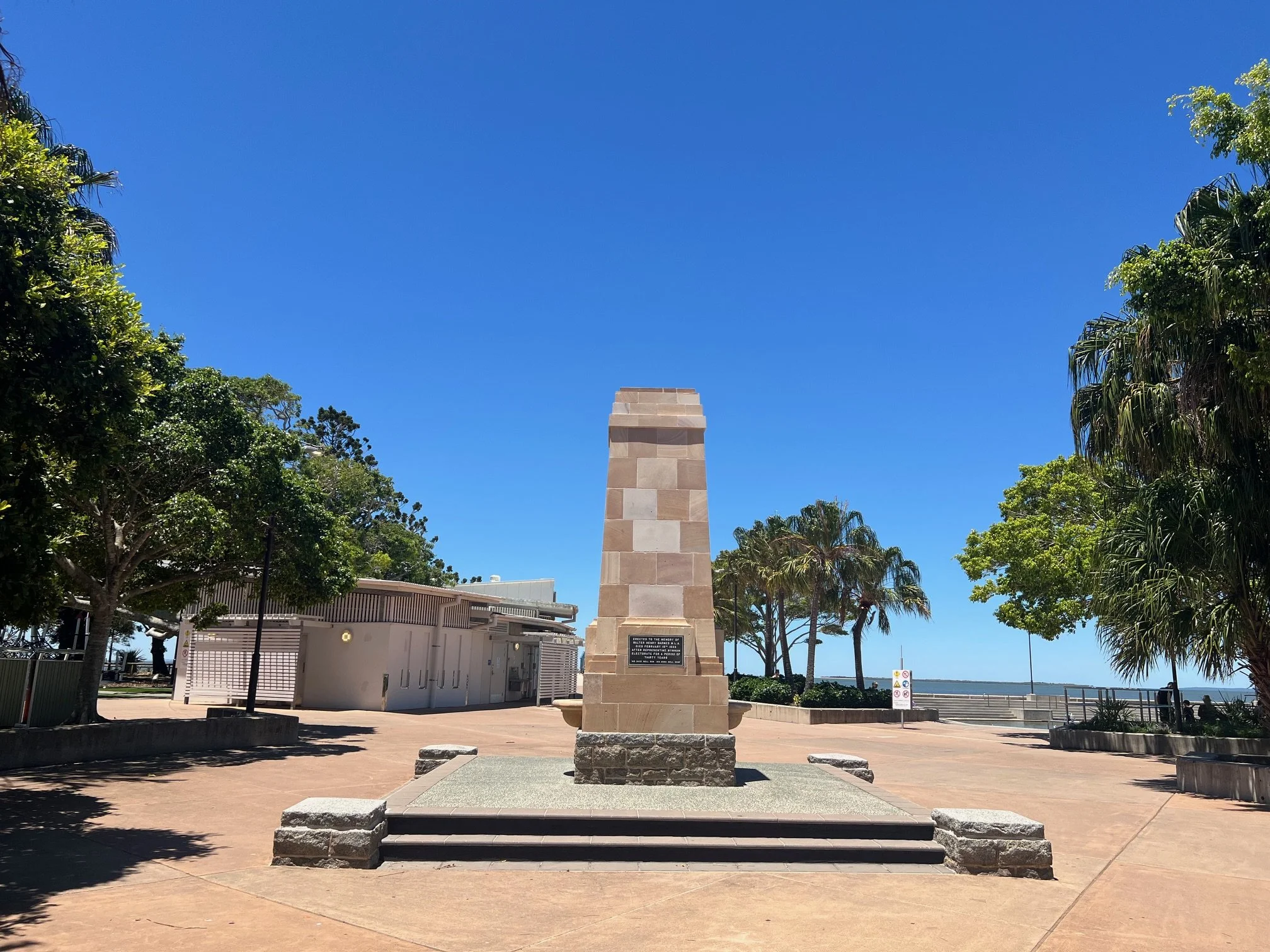 Wynnum foreshore 4 .jpg