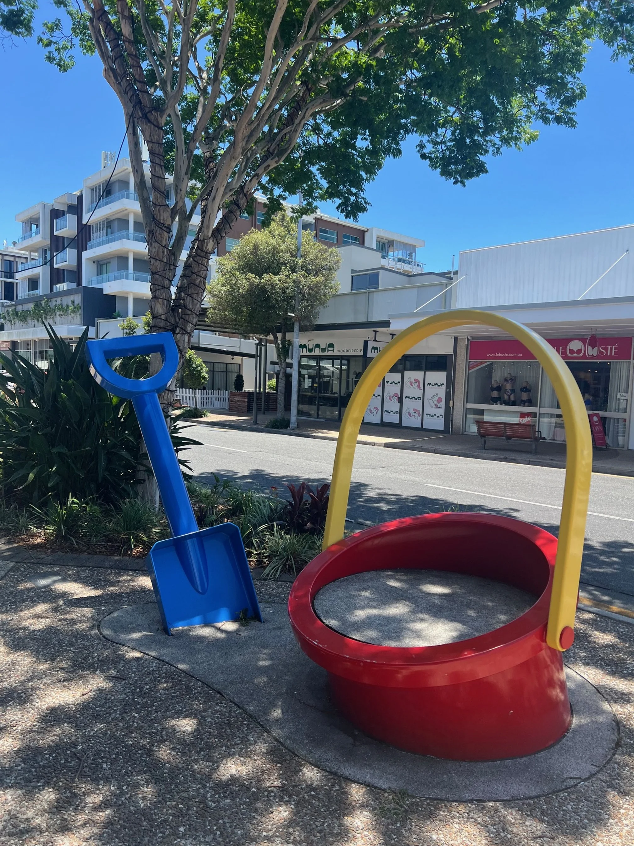 Wynnum sculptures 2 .jpg