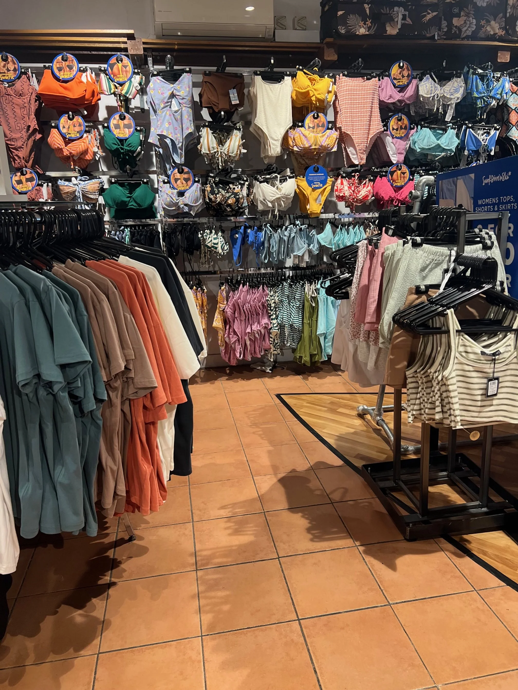 Caloundra shopping 3 .jpg