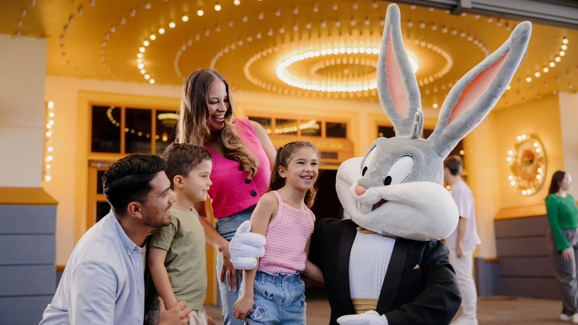 HFH_Bugs M G_1920x1080.jpg