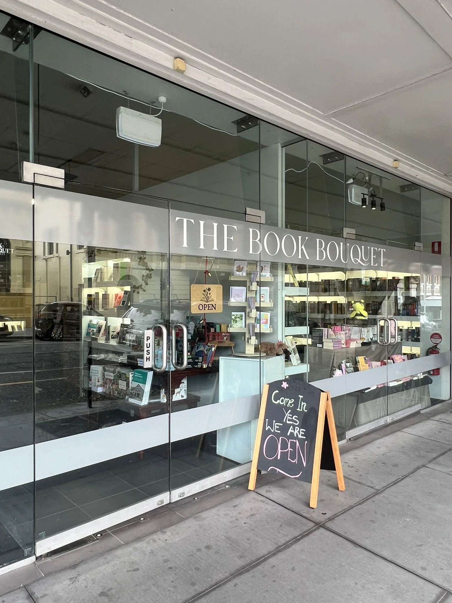 The Book Bouquet 1 .JPEG