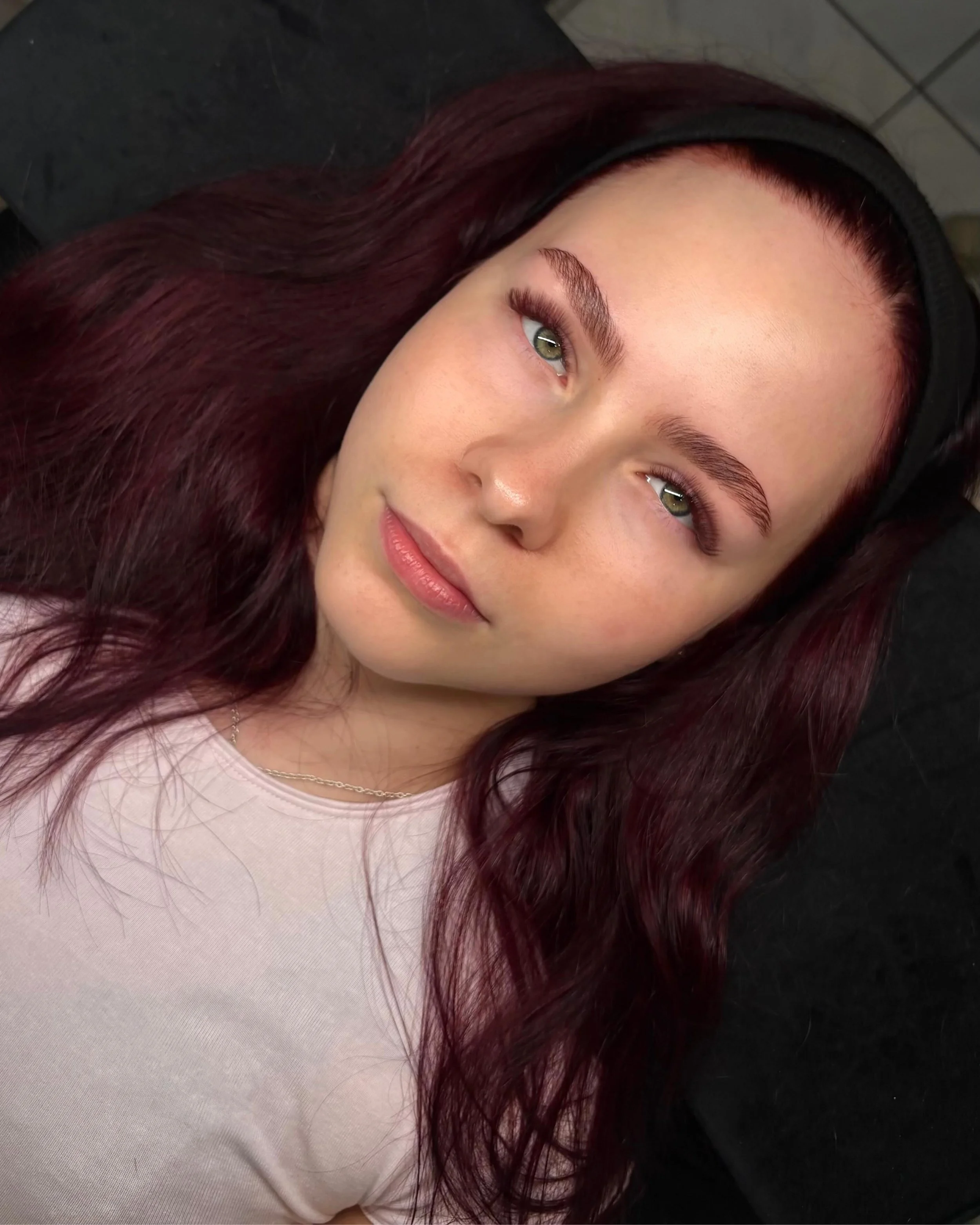 ✨🍒 𝗞𝘂𝘀𝘁𝗼𝗺𝗼𝗶 𝘁𝘆𝘆𝗹𝗶𝘀𝗶

Oli sun tyyli sitten mink&auml; s&auml;vyinen, mill&auml; muotoilulla, pituudella, kaarevuudella tai tuuheudella &mdash; kustomoidaan se sulle sopivaksi! 

Kuvan asiakkaan kanssa meill&auml; oli pitk&auml;&auml;n 