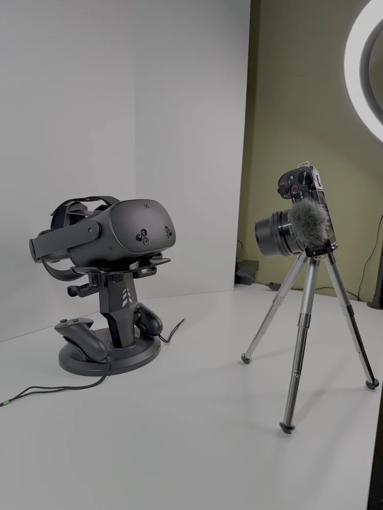 VR headset product shoot on tripod