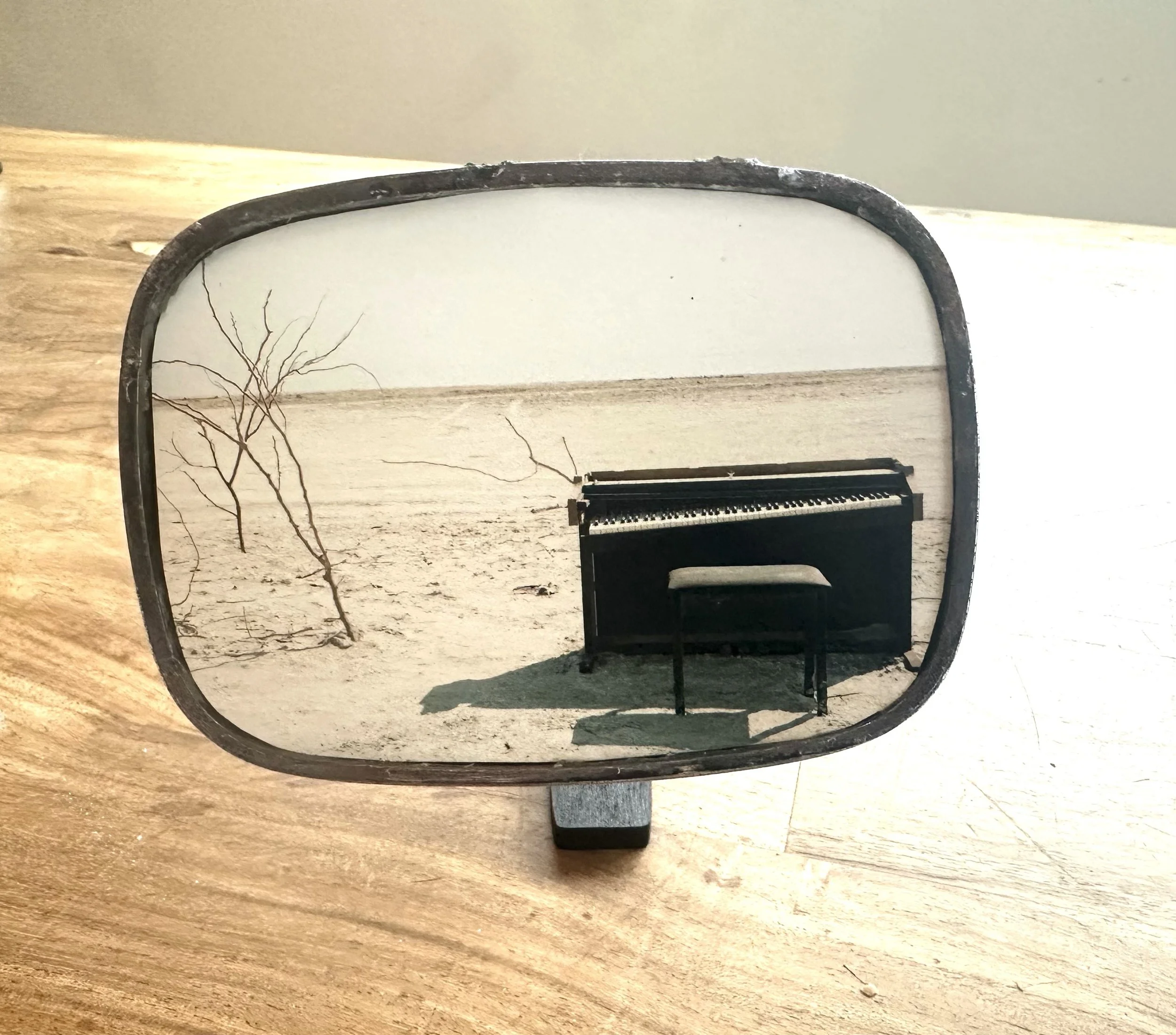 Rearview, Piano