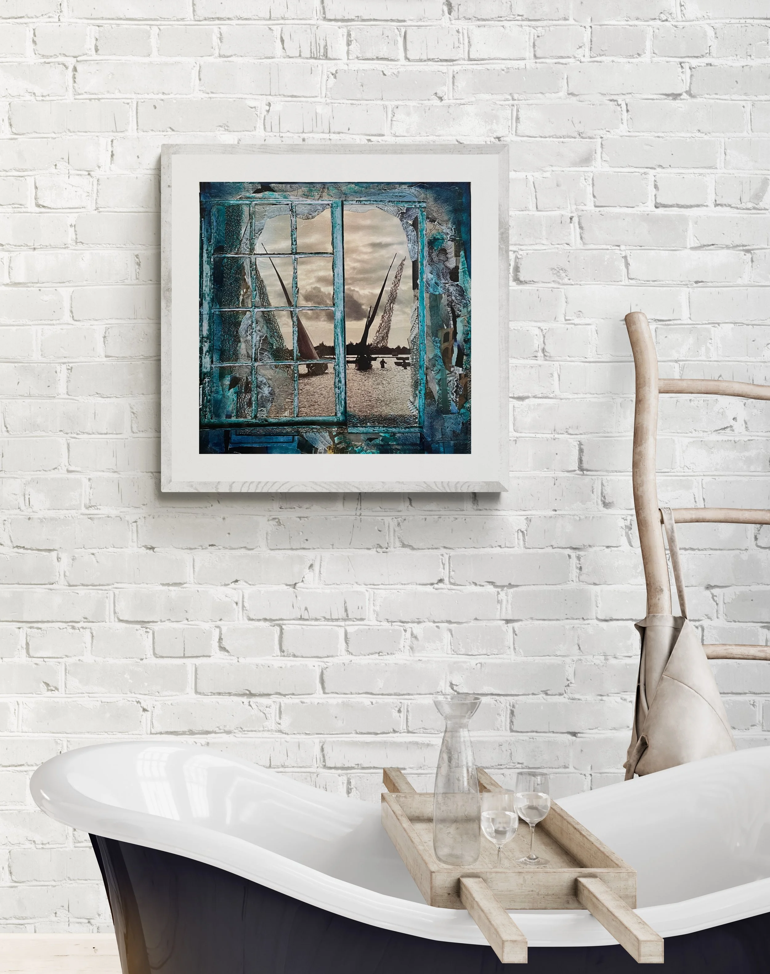 Virginie-Hotte-Elsewhere.moc up.jpg