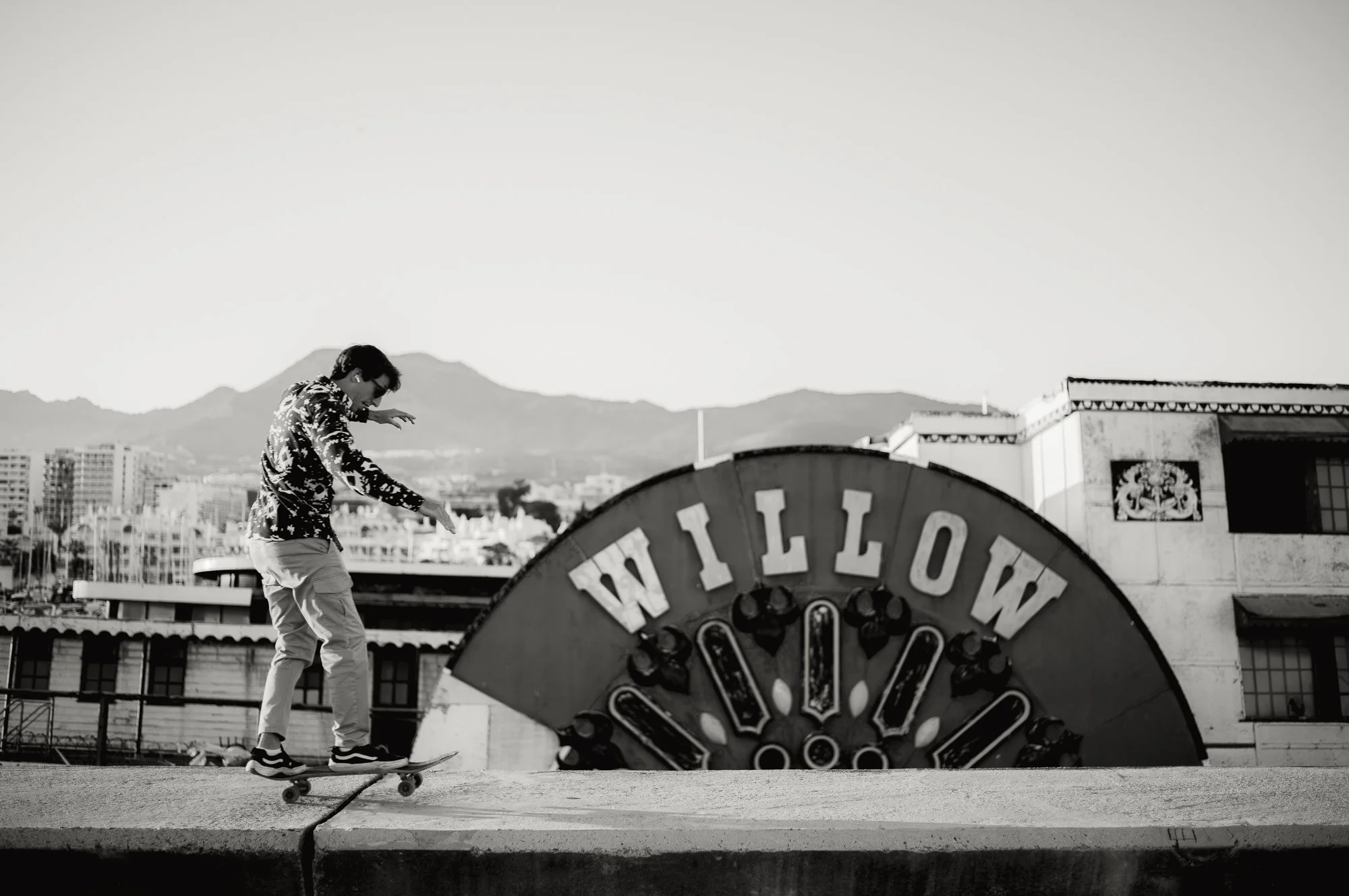 Street photographer 20231222 Puerto Marina L1008168.jpg